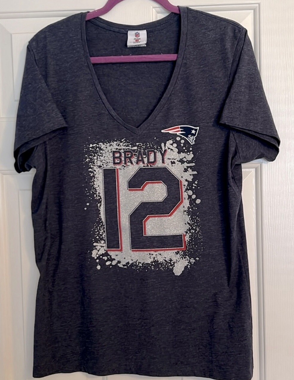 Tom Brady Fabulous V Neck New England Woman’s Top Blue 12 NFL