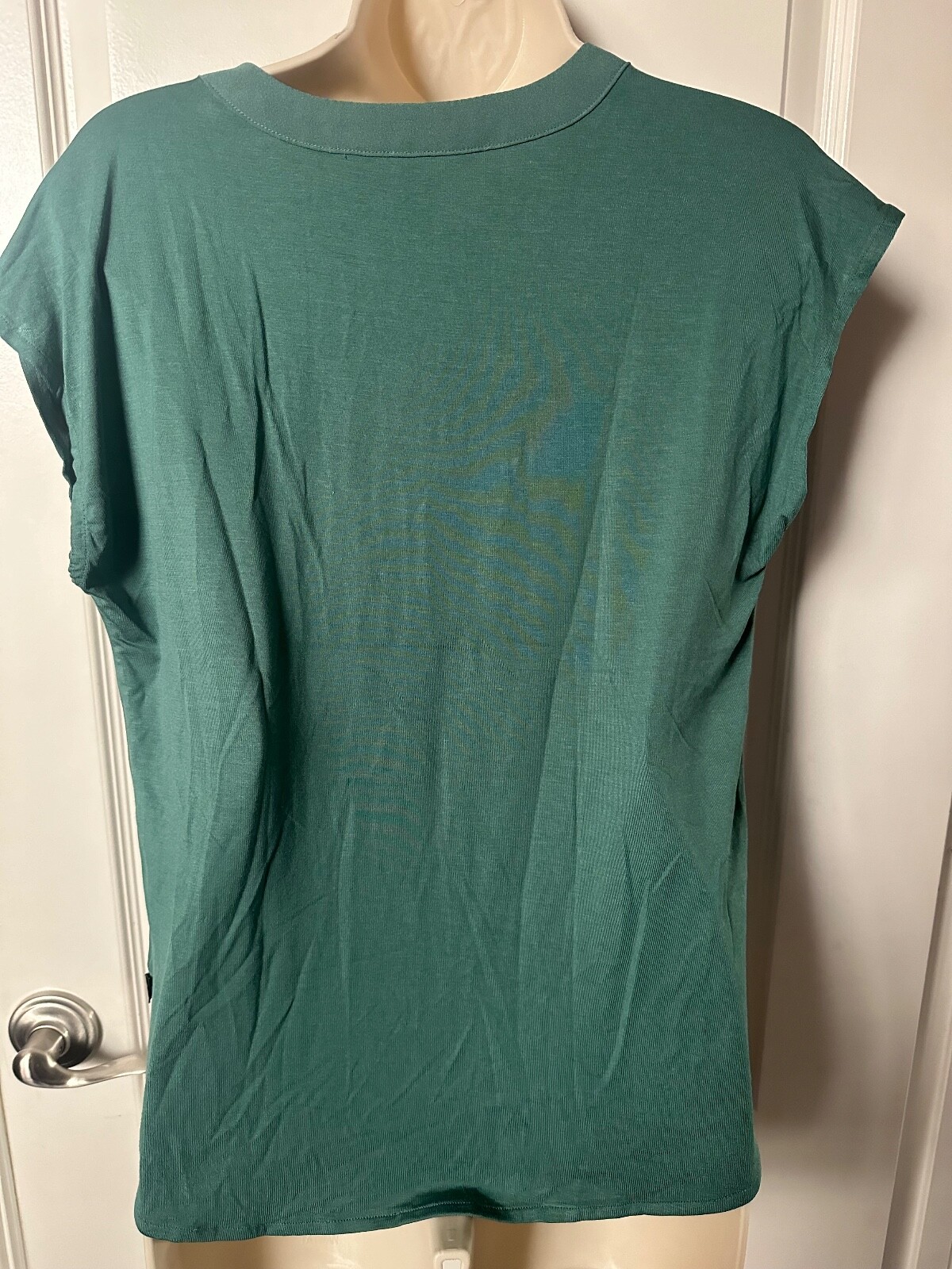 BANANA REPUBLIC WOMENS SOLID V NECK TOP BLOUSE COLOR/SIZE YOU PICK