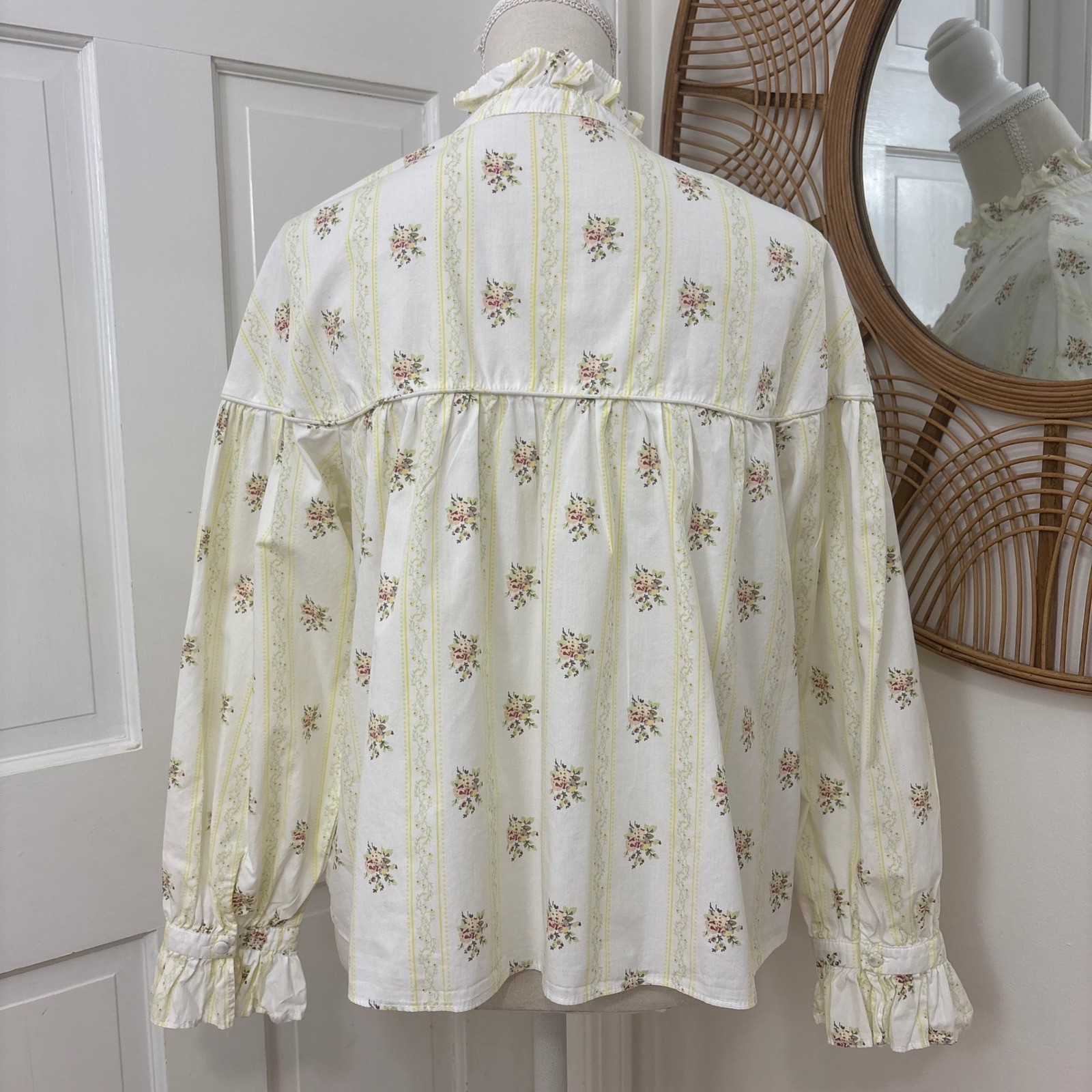 Glamorous Floral Ruffle High Neck Blouse 10 Prairie Western Victorian Cottage