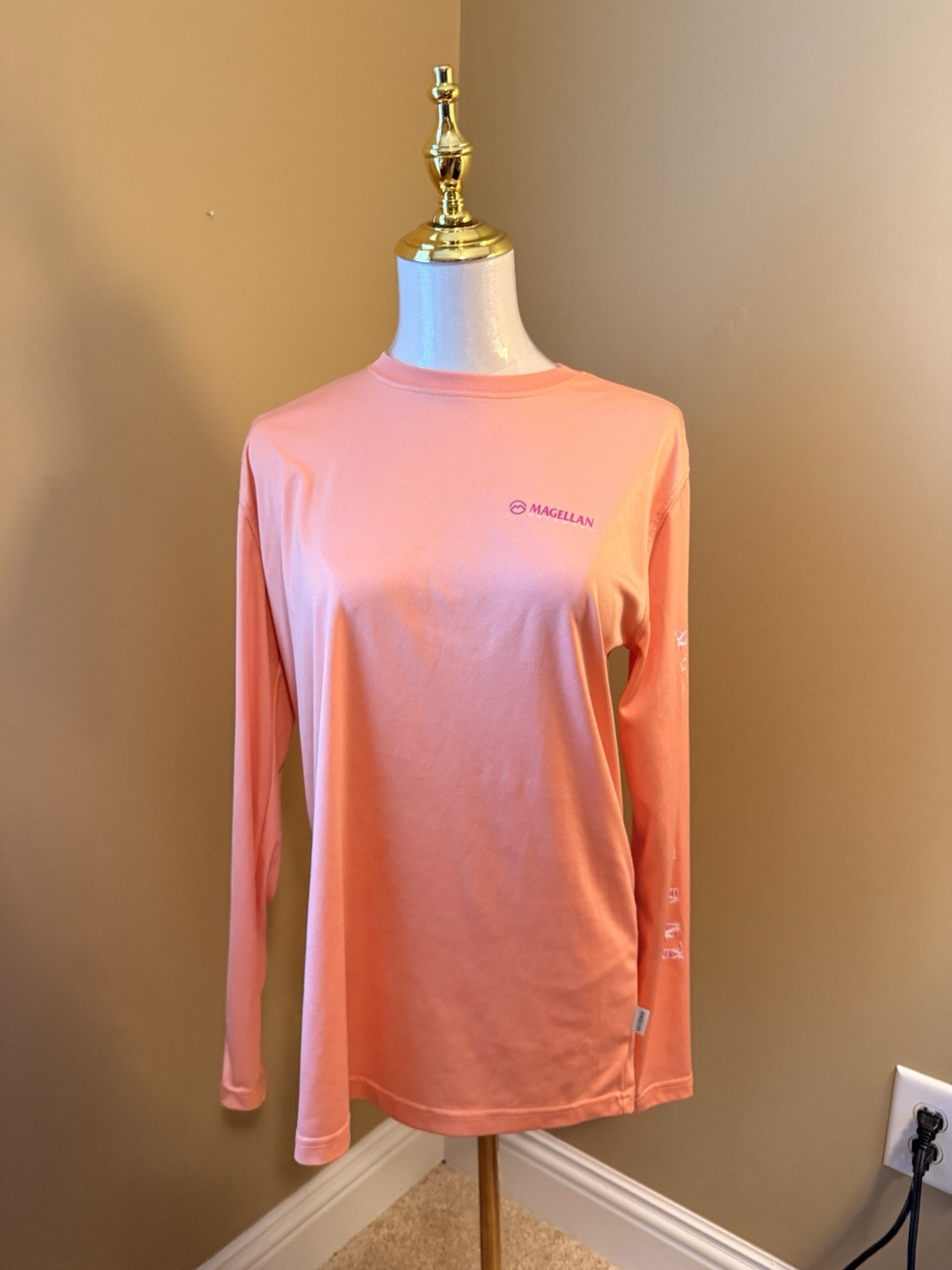 Peach Pink Magellan Women’s Fish Gear Long Sleeve Shirt Size Small