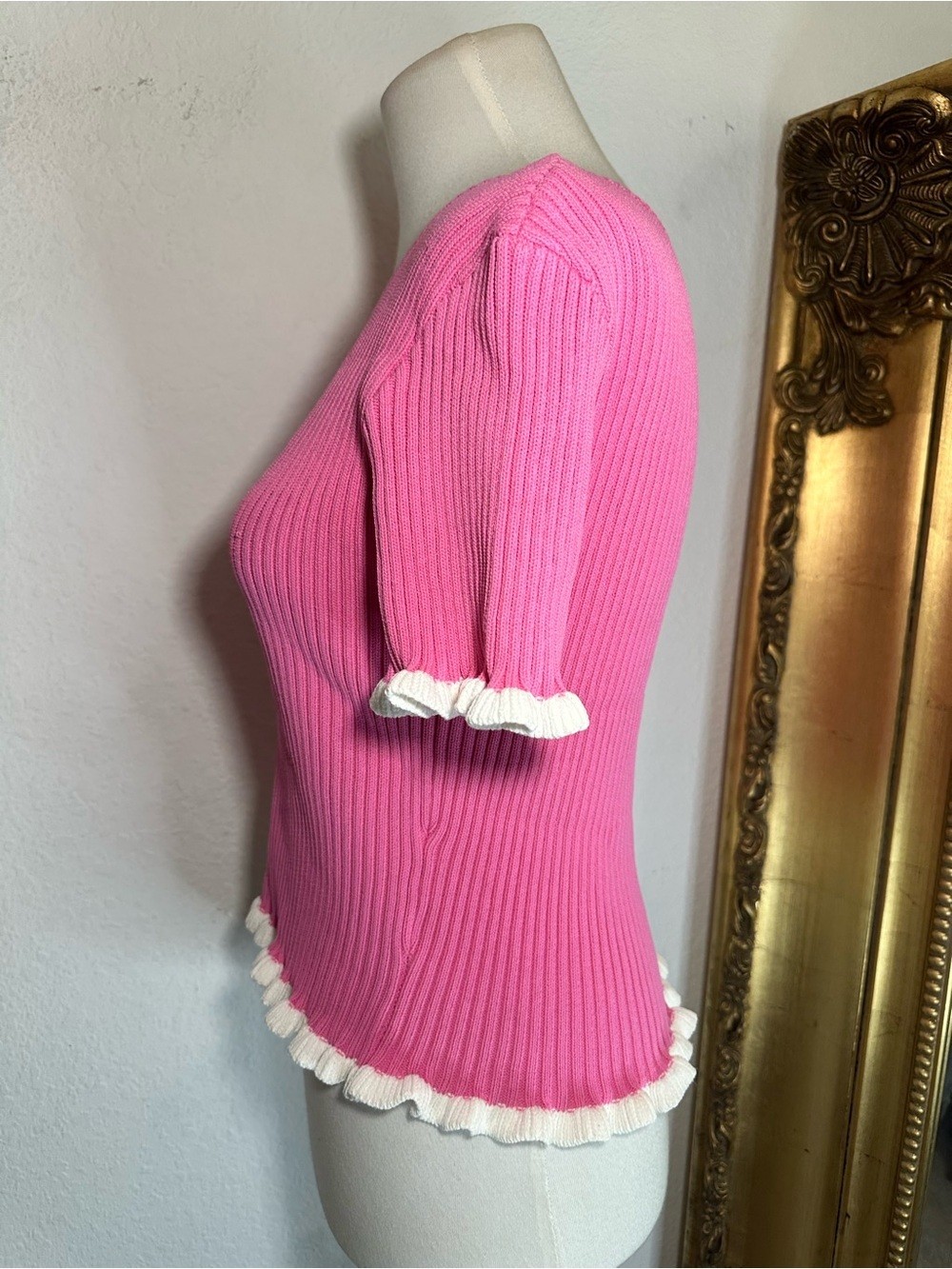 English Factory Ribbed Pink Knit Blouse With White Ruffle Trim Size Medium $75