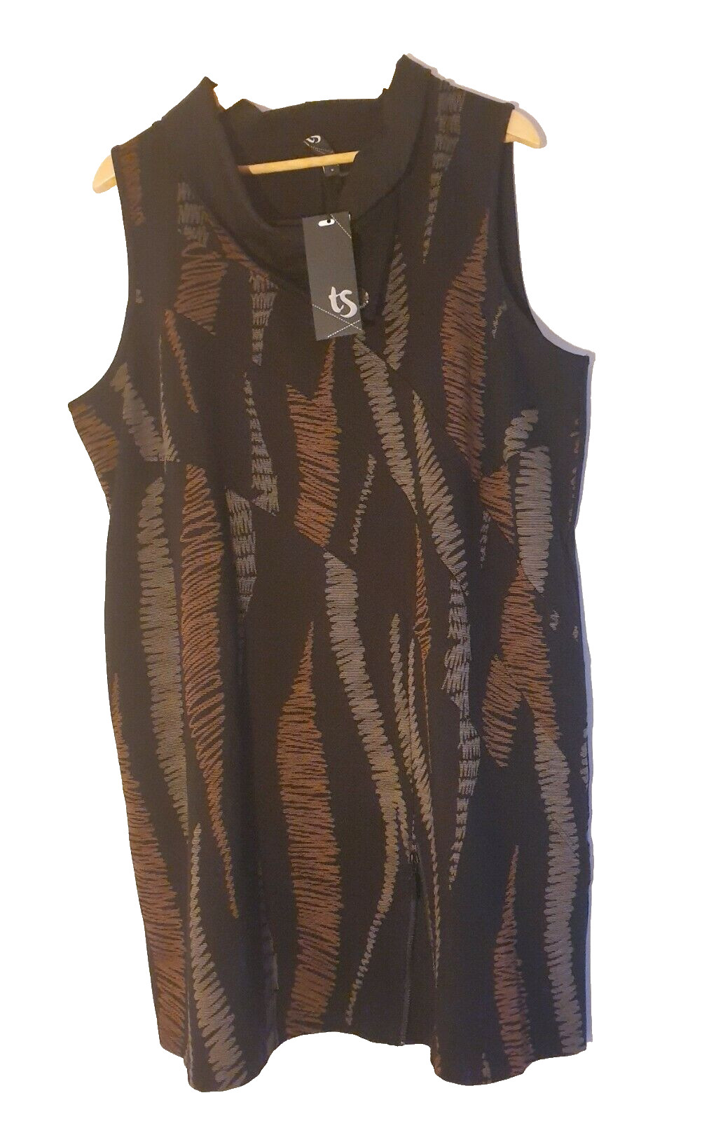 Beautiful Size M Taking Shape Sarafina Tunic Rrp $139.95 Pockets Cowl Neck
