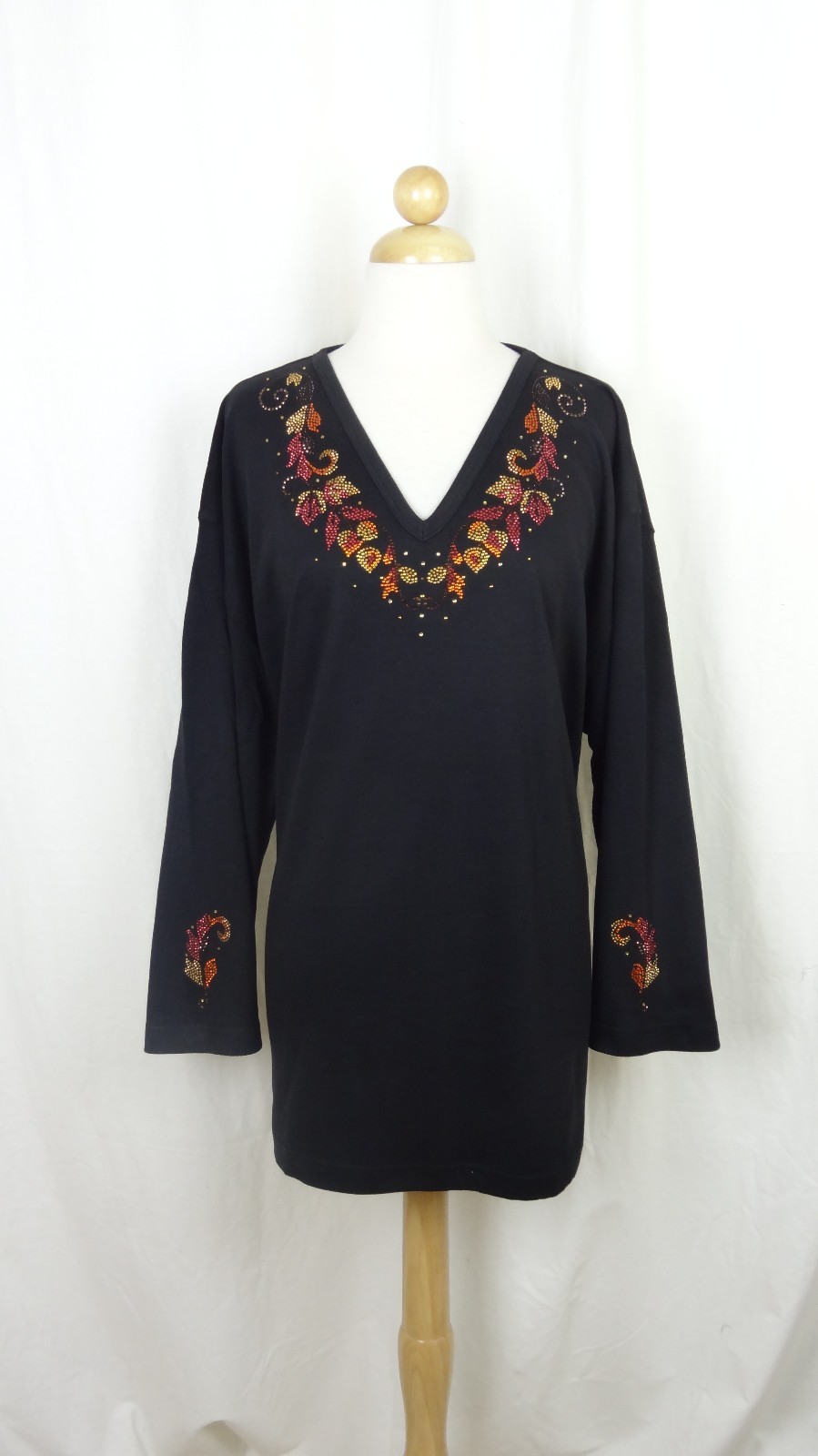 Small Medium Large or X-Large Top Rhinestone Embellished Autumn Vines Design