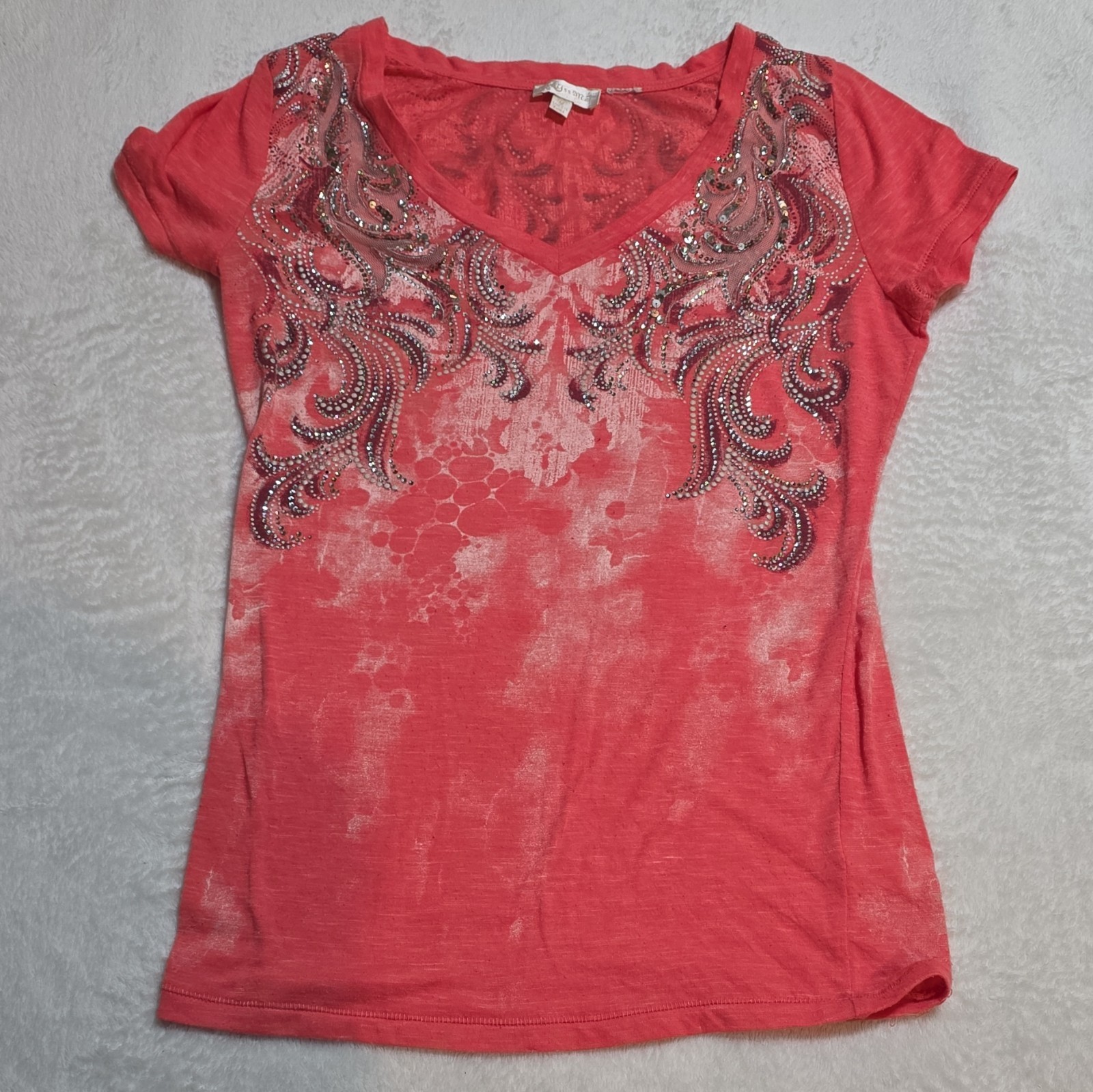 Y2k Miss Me Women’s Pink V-Neck Short Sleeve Rhinestone Sequin Abstract T-Shirt