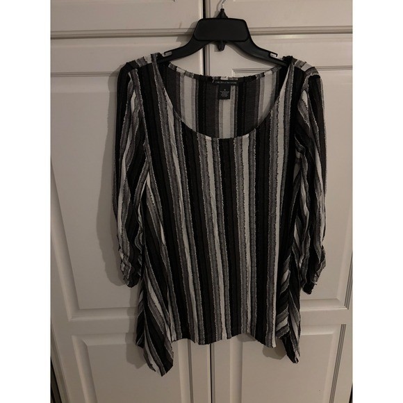 Chelsea & Theodore Striped Tunic Top Black Gray White Medium Womens