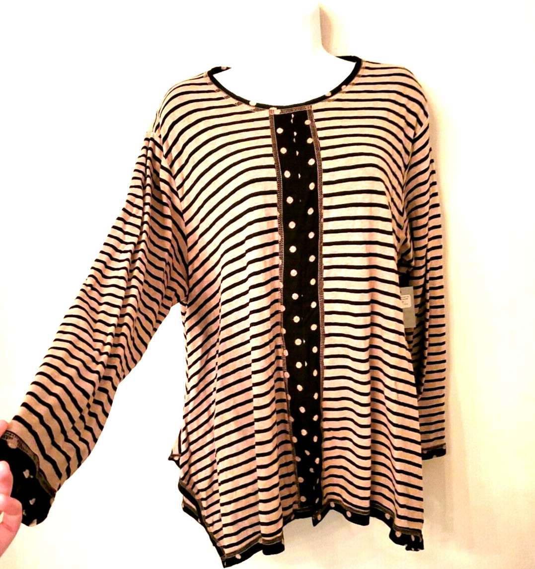 Sophie N.Y.C. Stripe Hanky Hem One Size O/S Top Black Stripe
