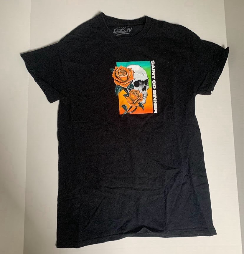 Popular Poison Women’s Short Sleeve Graphic T Shirt Size Small
