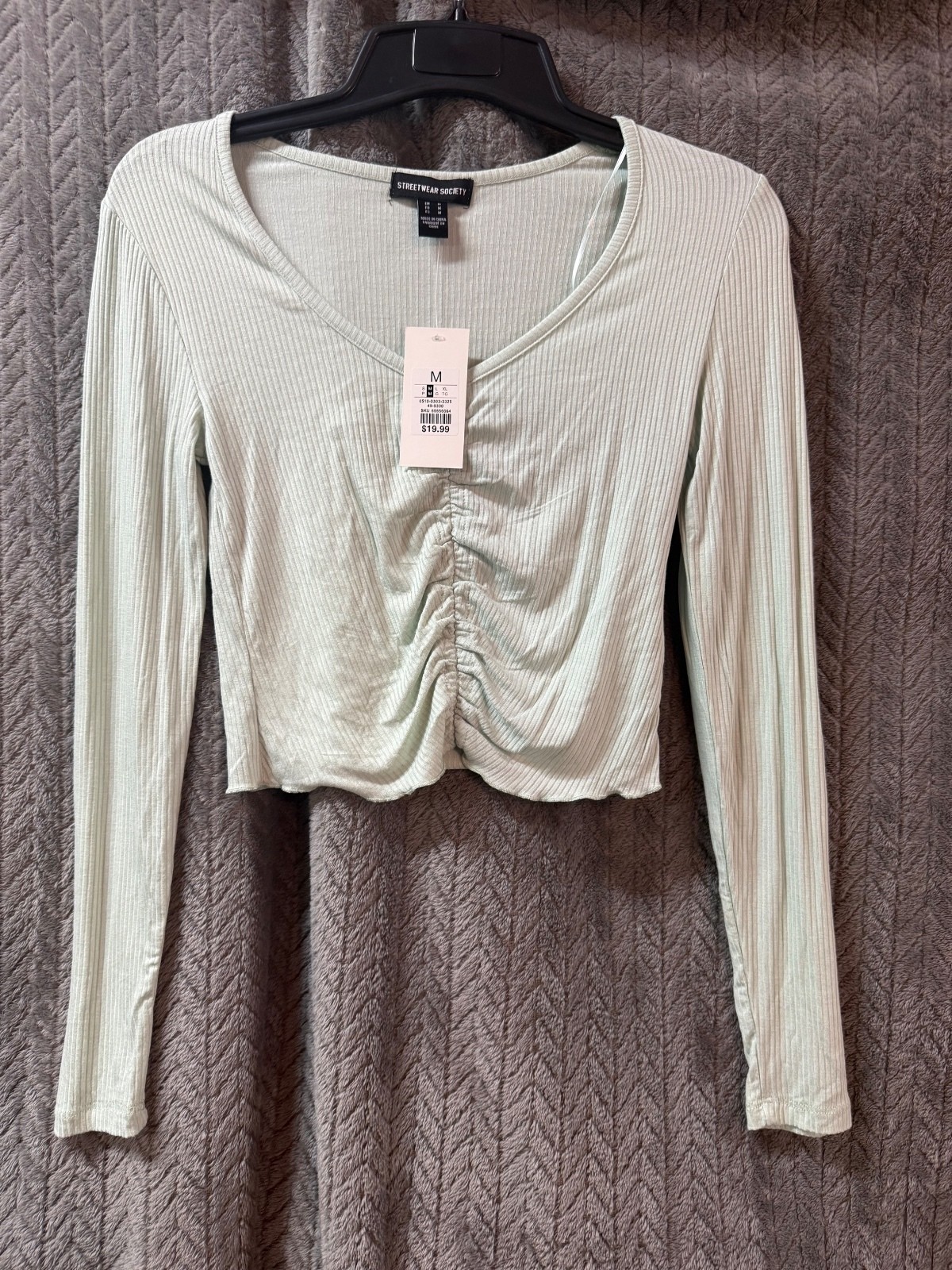 Streetwear Society Medium Light Green Ribbed Long Sleeve Crop Top