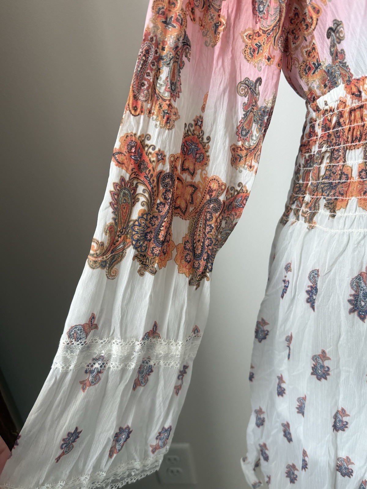 V Cristina NWT Boho Chic Colorful Top W/Smock Detail Women’s Sz L Whimsical Y2K