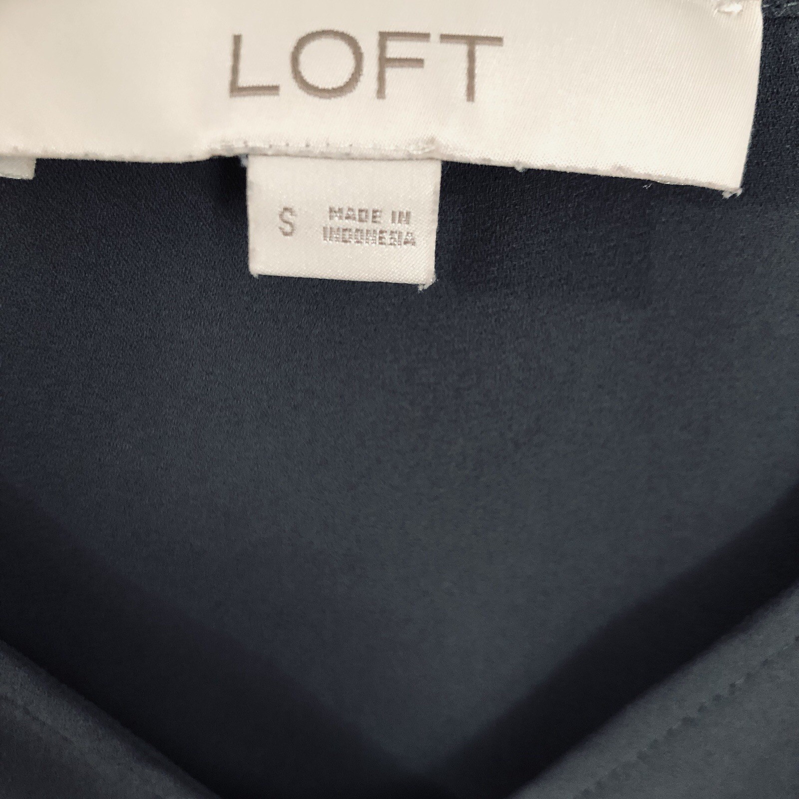 Loft Gray Blouse S,M,L Short Sleeve 2 Ruffles V-Neck Sheer Bust:40” Length:26”