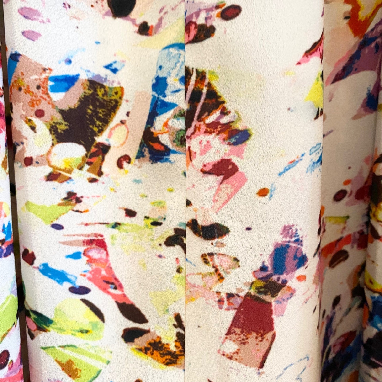Rebecca Minkoff Abstract Print Cold Shoulder V Neck Blouse Women’s Size M