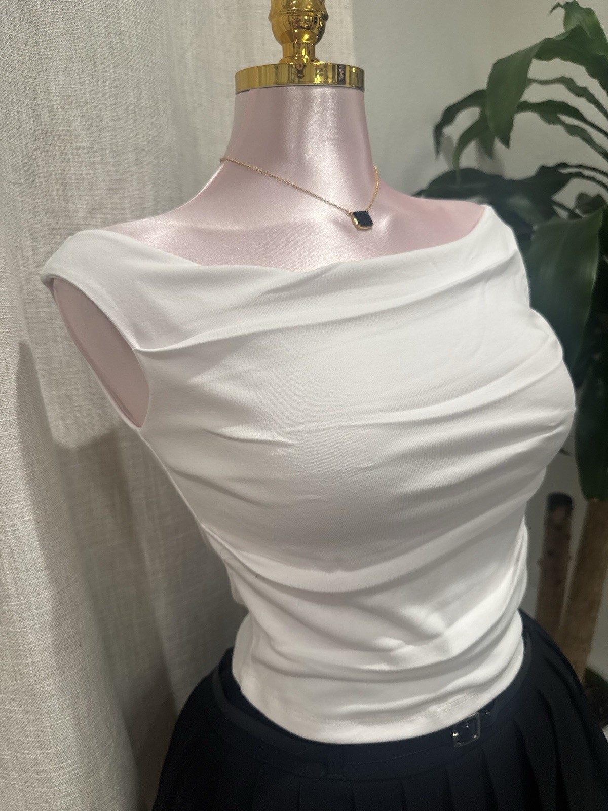 Active Basic White Ruched Sleeveless Boat Neck Stretch Knit Top Cotton Women