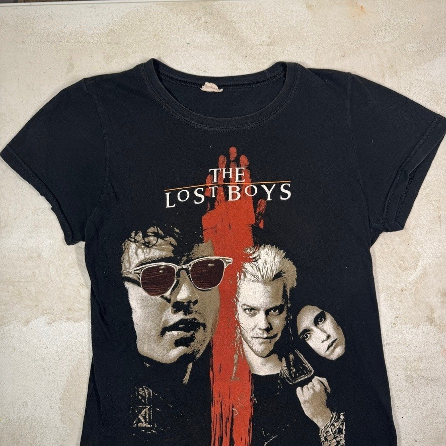 Vintage Womens The Lost Boys Horror Movie Promo T-Shirt Size Large Hot Topic