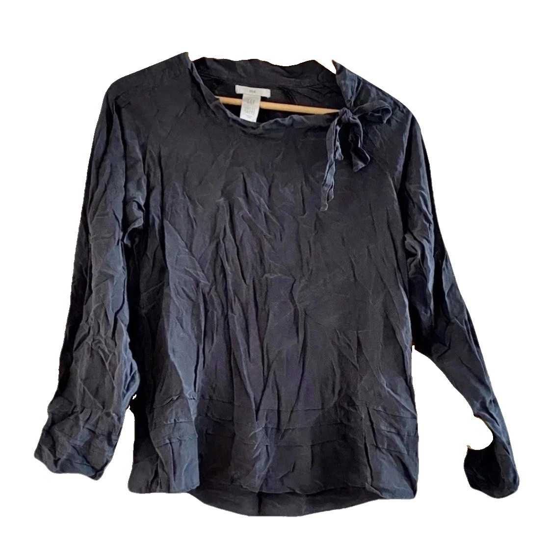 Gap Black Silk Bow Tie Neck Long Sleeved Shirt Top Blouse Size 6