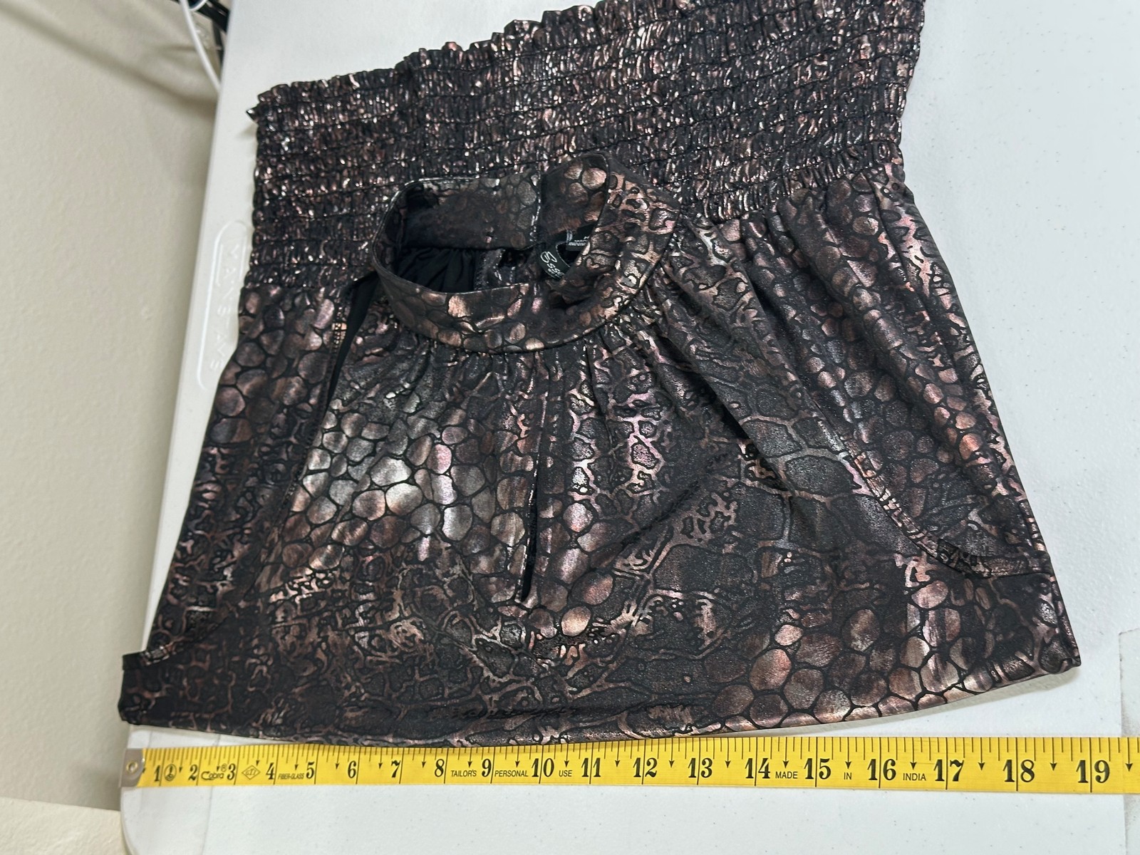 Essentials by Milano Top Womens Medium Bronze Metallic Sleeveless Smocked Shine
