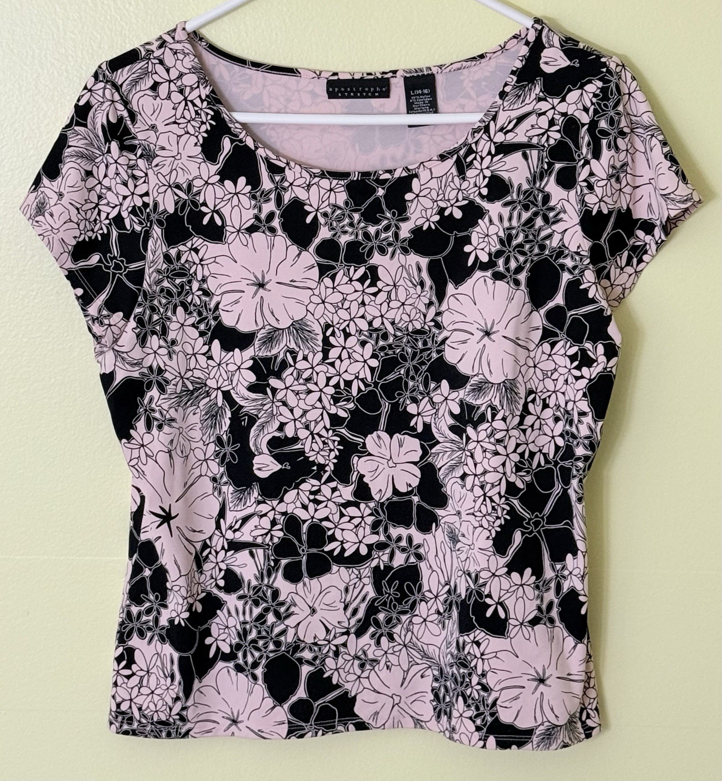 APOSTROPHE STRETCH Women’s Short Sleeve Top BLACK/PINK FLORAL Size L