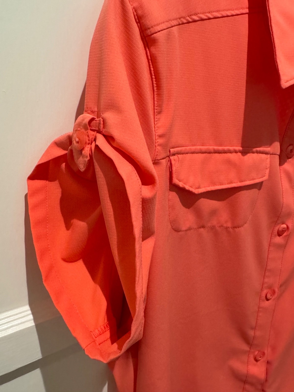 REI Short Sleeve Blouse Shirt Four Pockets Coral Size XL