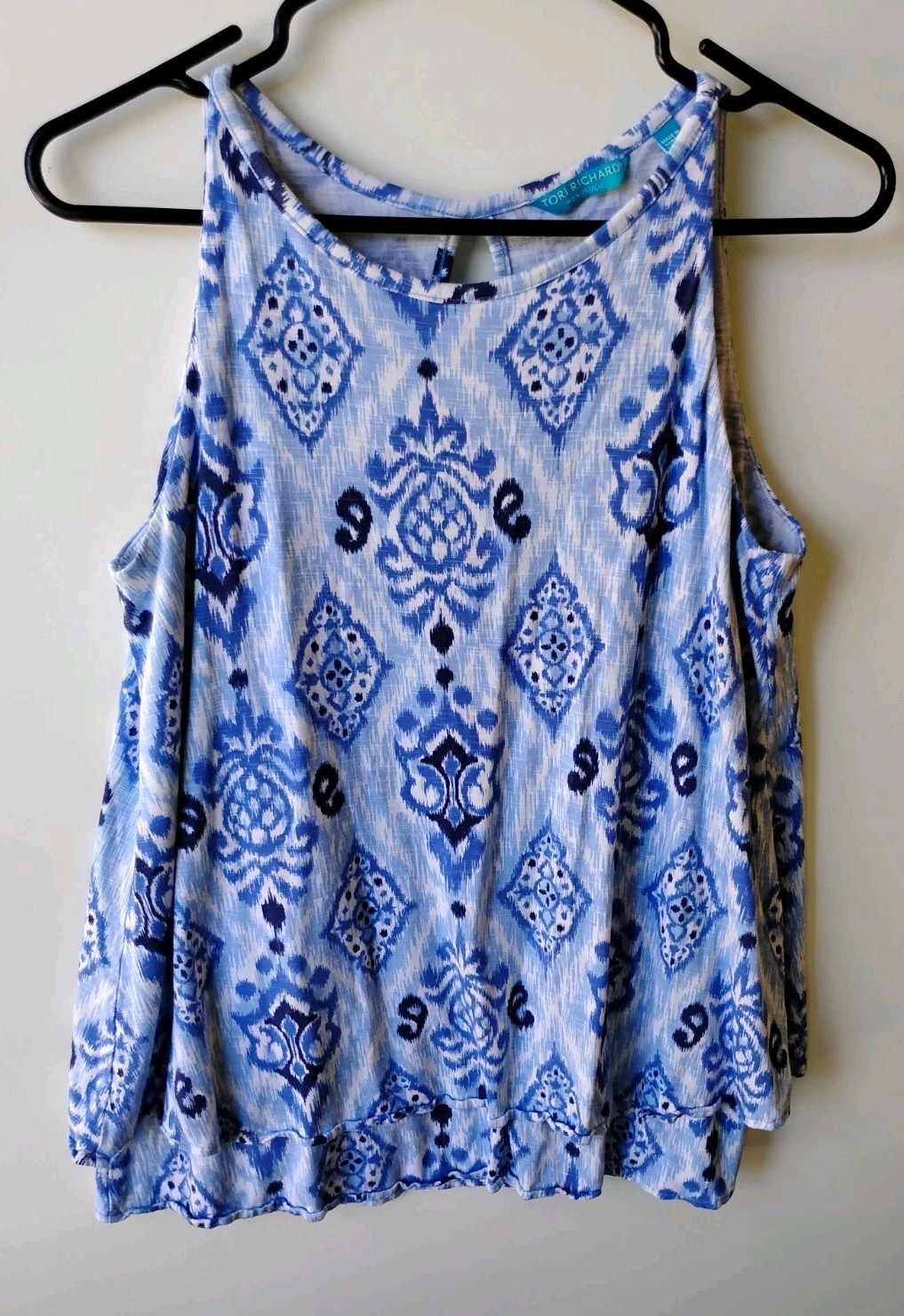 TORI RICHARD Honolulu Blue Sleeveless Stretch Tank Top Blouse Small