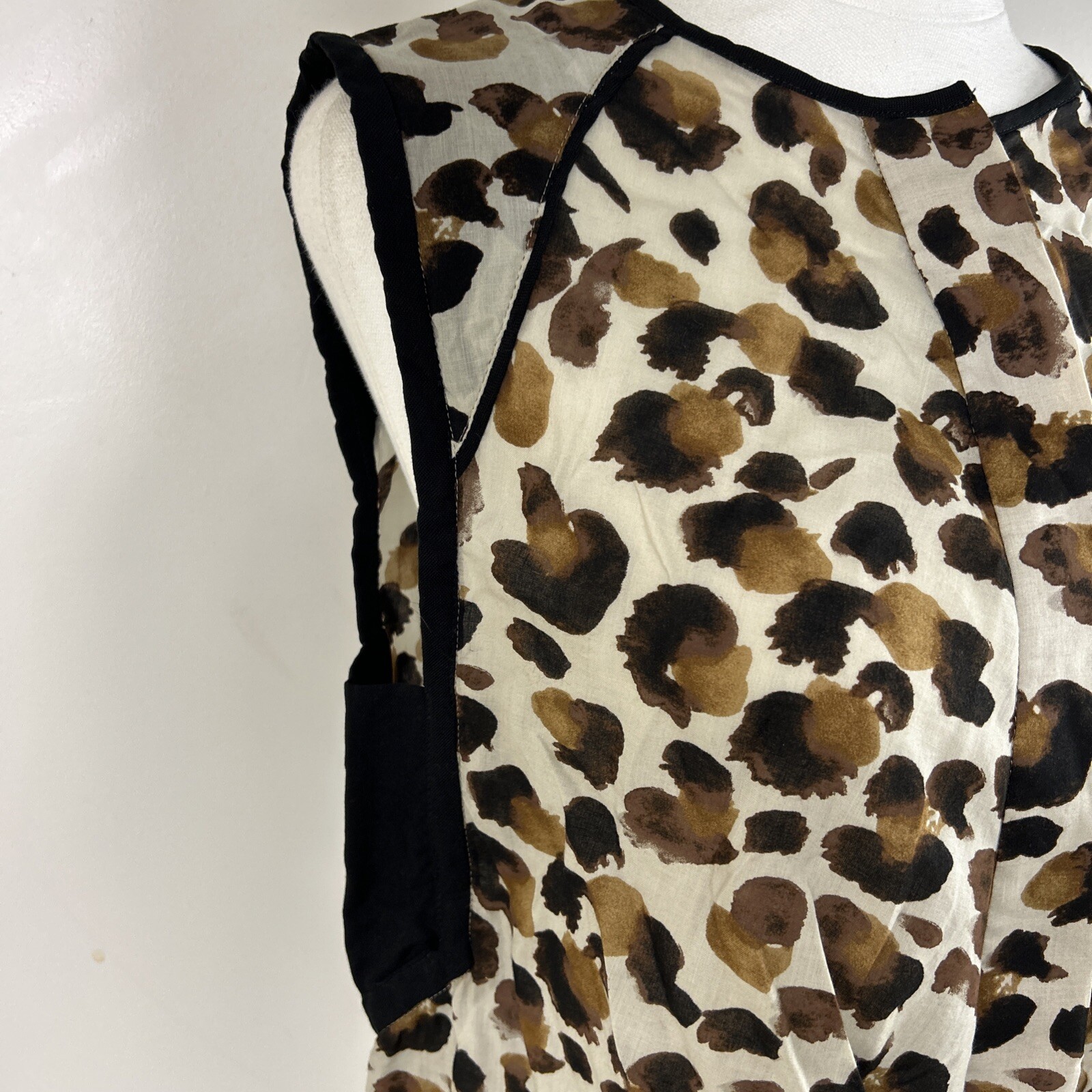 PENSEE Women’s Blouse Top Best Sz 38 100% TENCEL Button Up Shirt Contrasts EUC