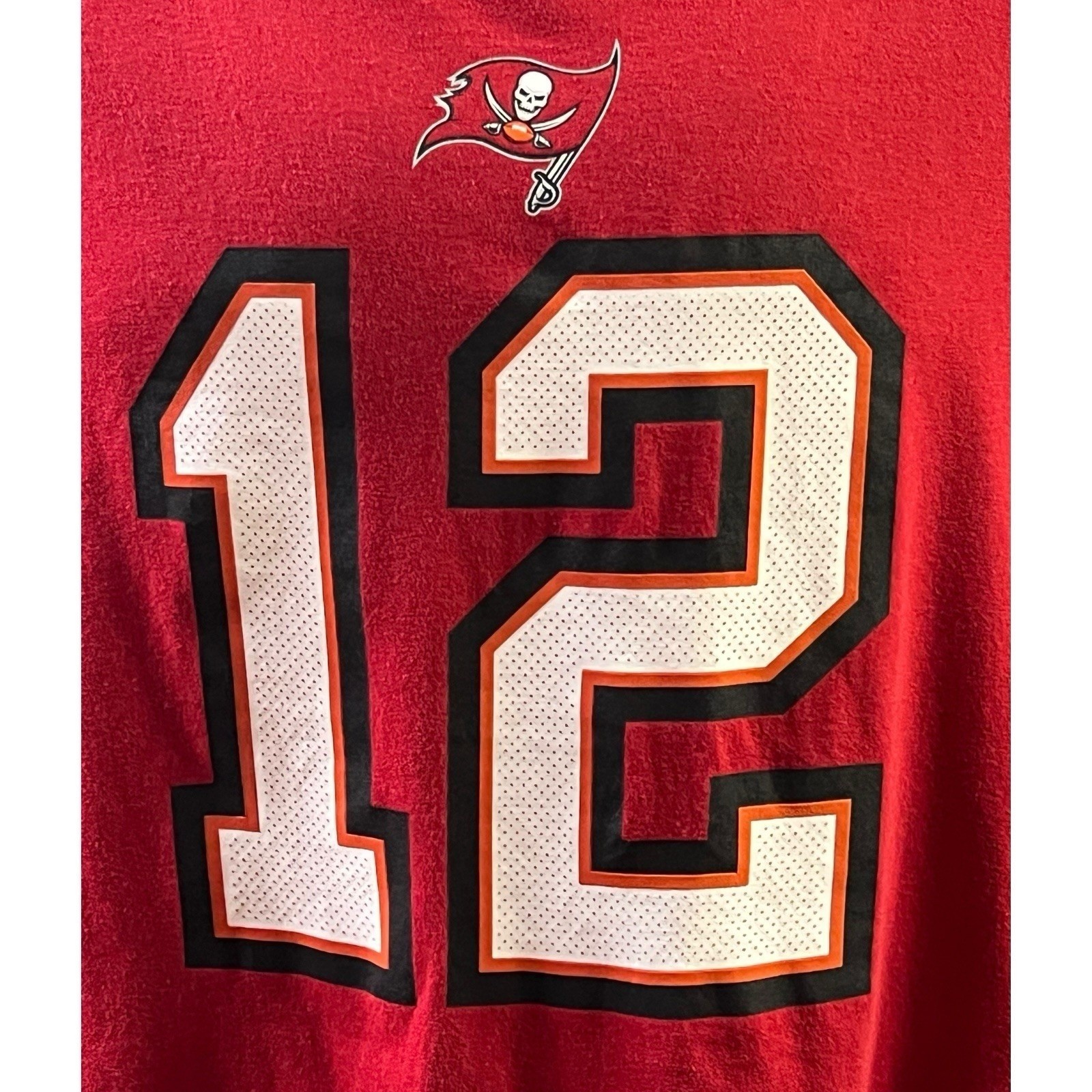Nike Shirt Size M Red Tom Brady 12 Tampa Bay Buccaneers Sport Fan T-Shirt NFL