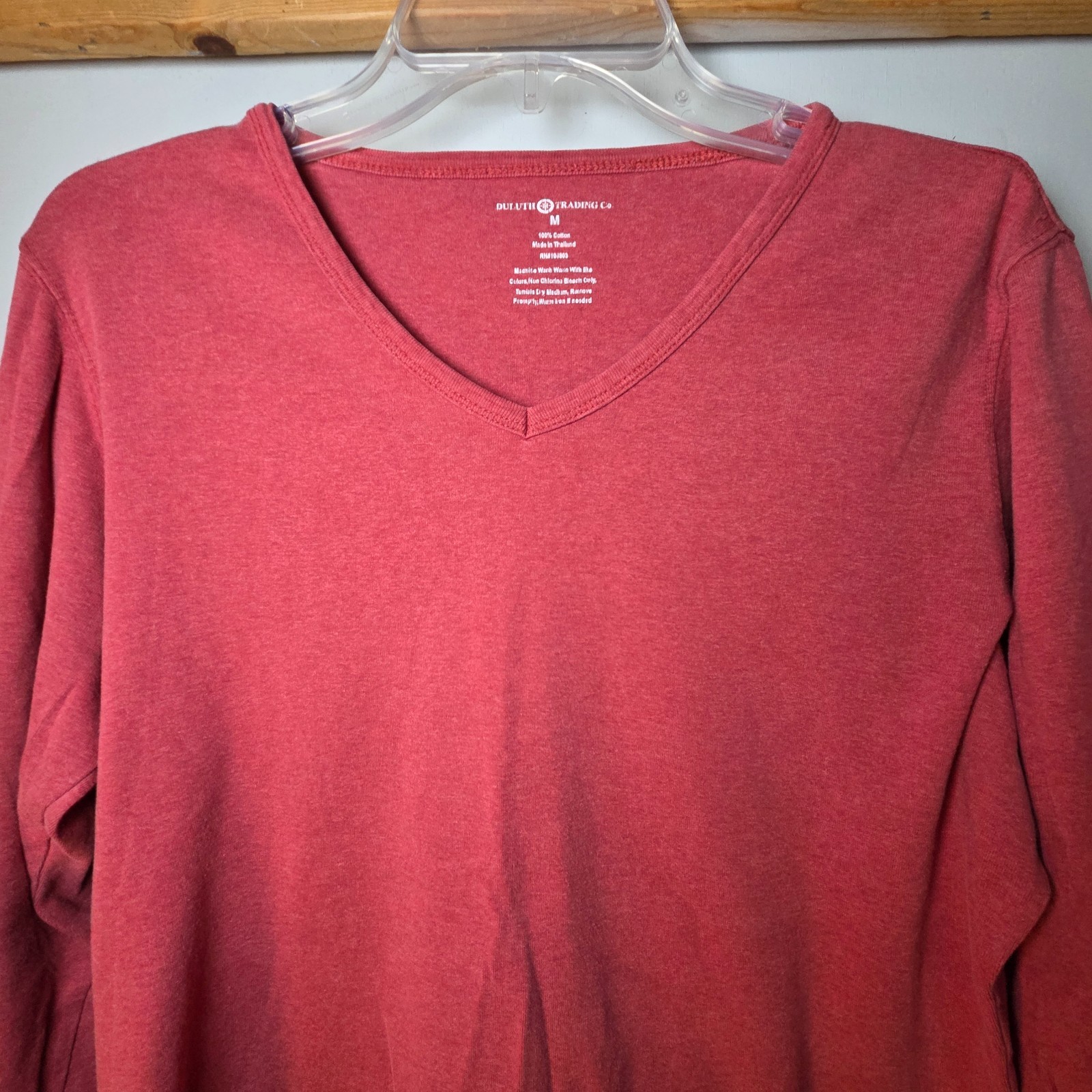 Duluth Trading Co Women’s Long Sleeve Top Red Size M 100% Cotton Outdoors Trails