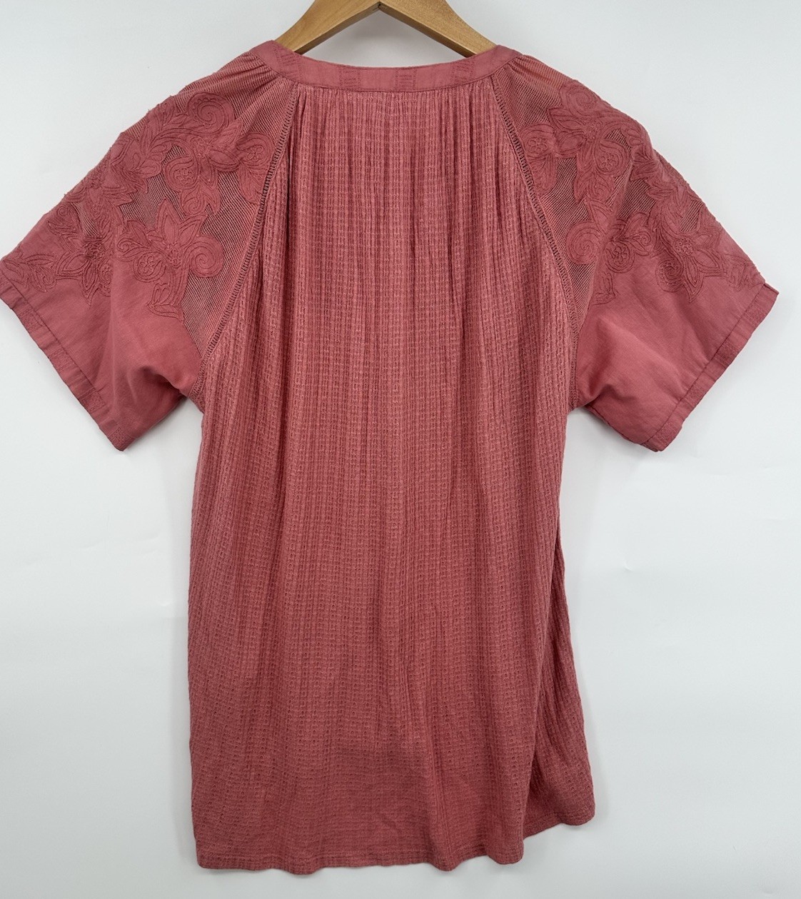 Lucky Brand Womens L Heathered Rose Knit / Woven Needlepoint Top Blouse NWT