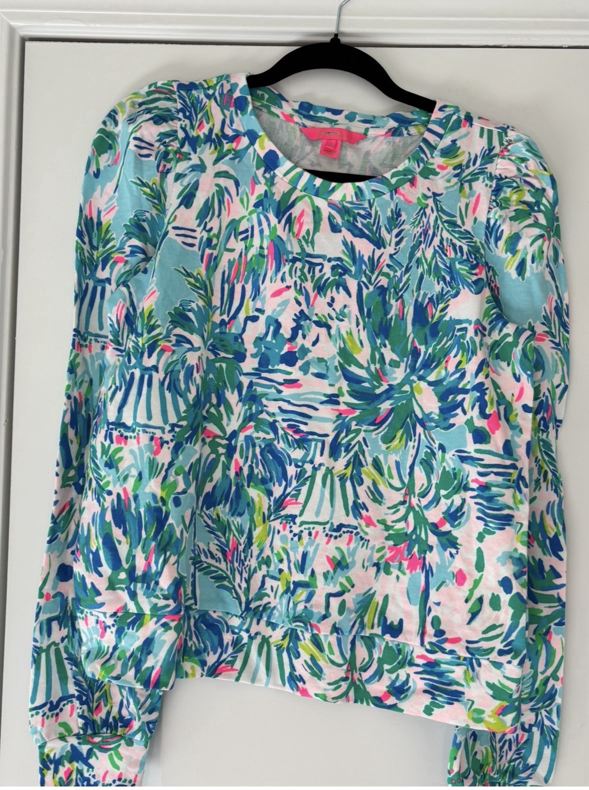 Lilly Pulitzer Jansen Long Sleeve Sweatshirt Blue Ibiza Tropical Size L NWOT