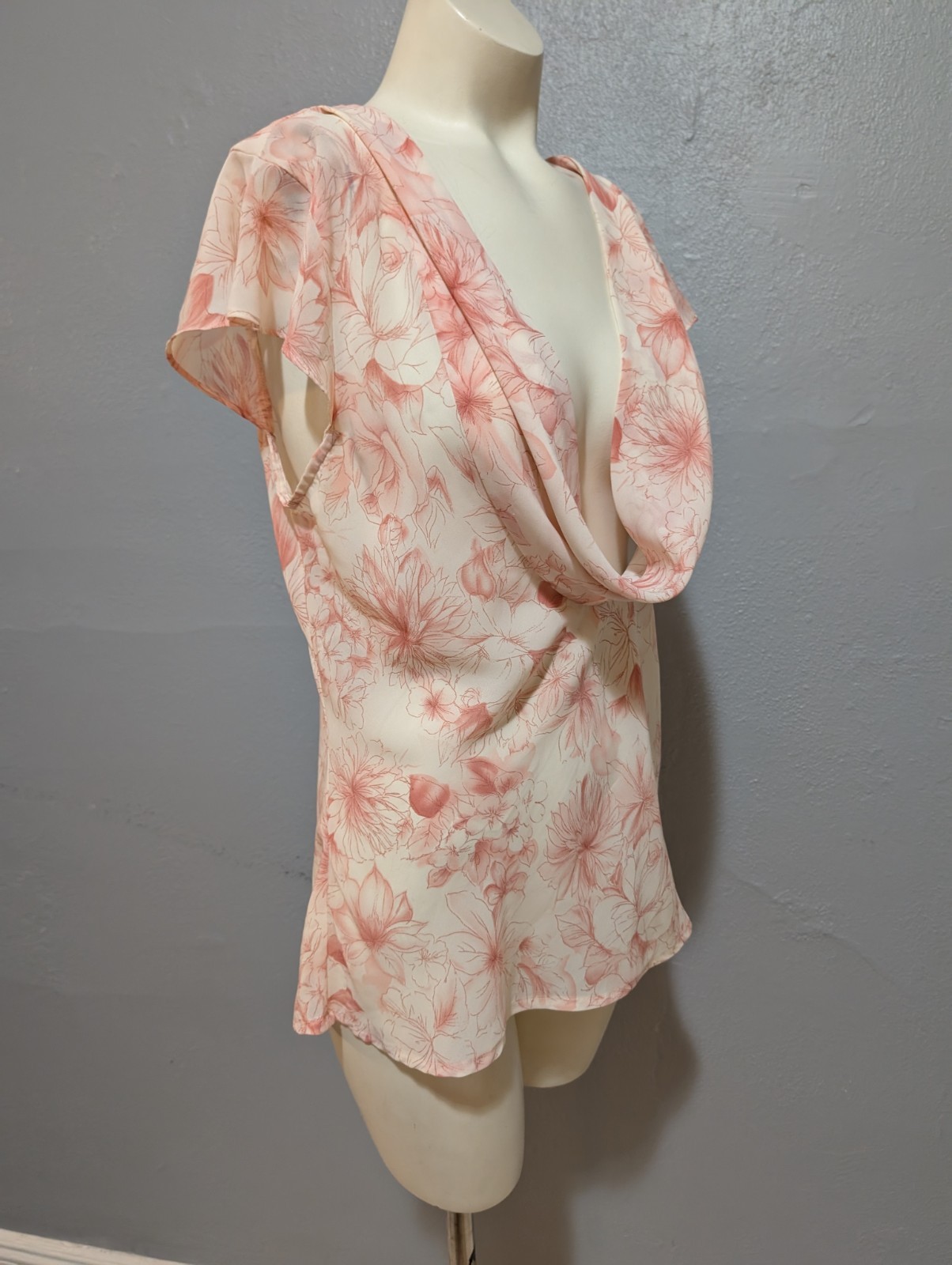 Vintage Cottage Core Top L Flower Print Pink White Deep Scoop Neck Flutter Fairy