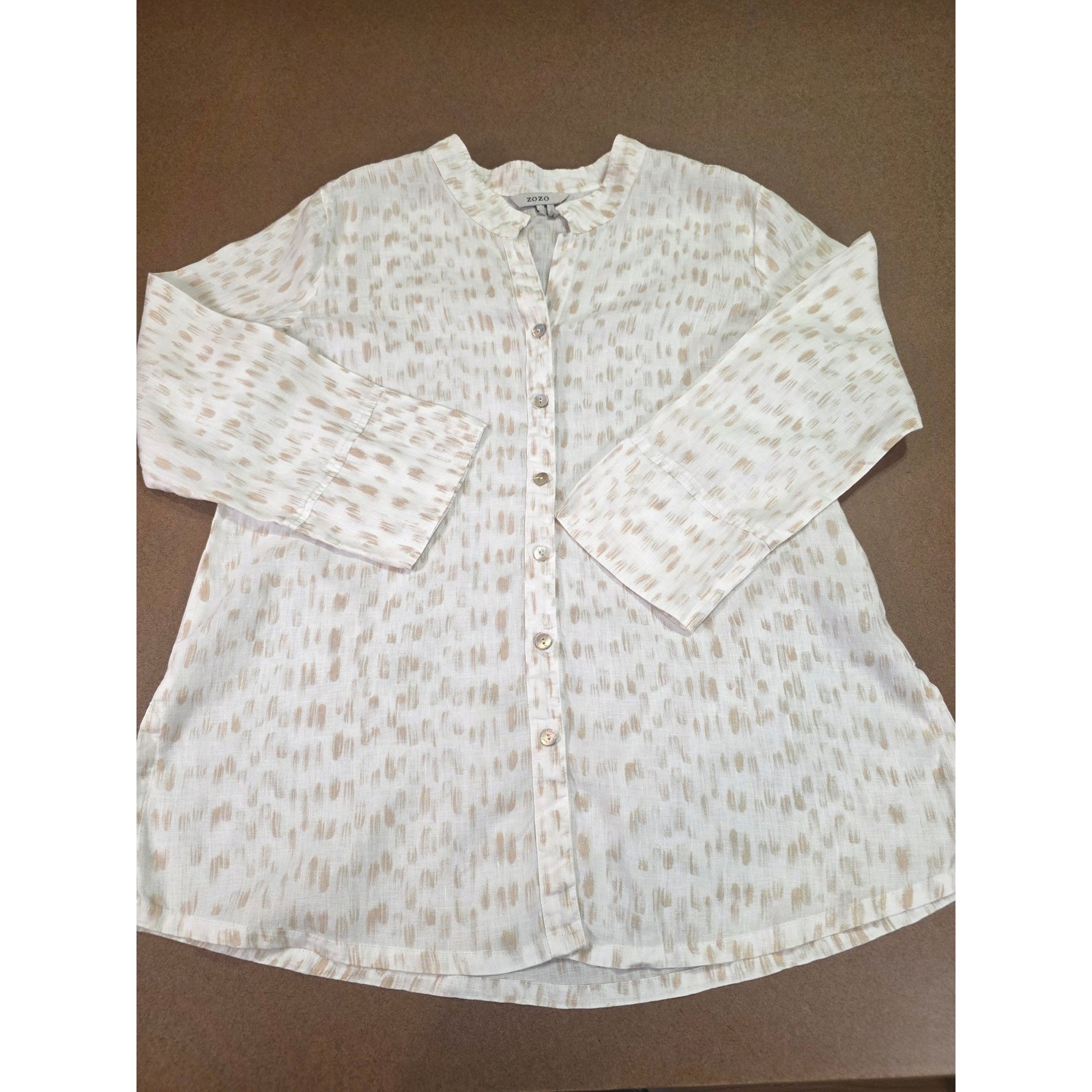 ZOZO Womens 100% Linen Button Down Tunic Shirt White Tan Ikat Print Size L