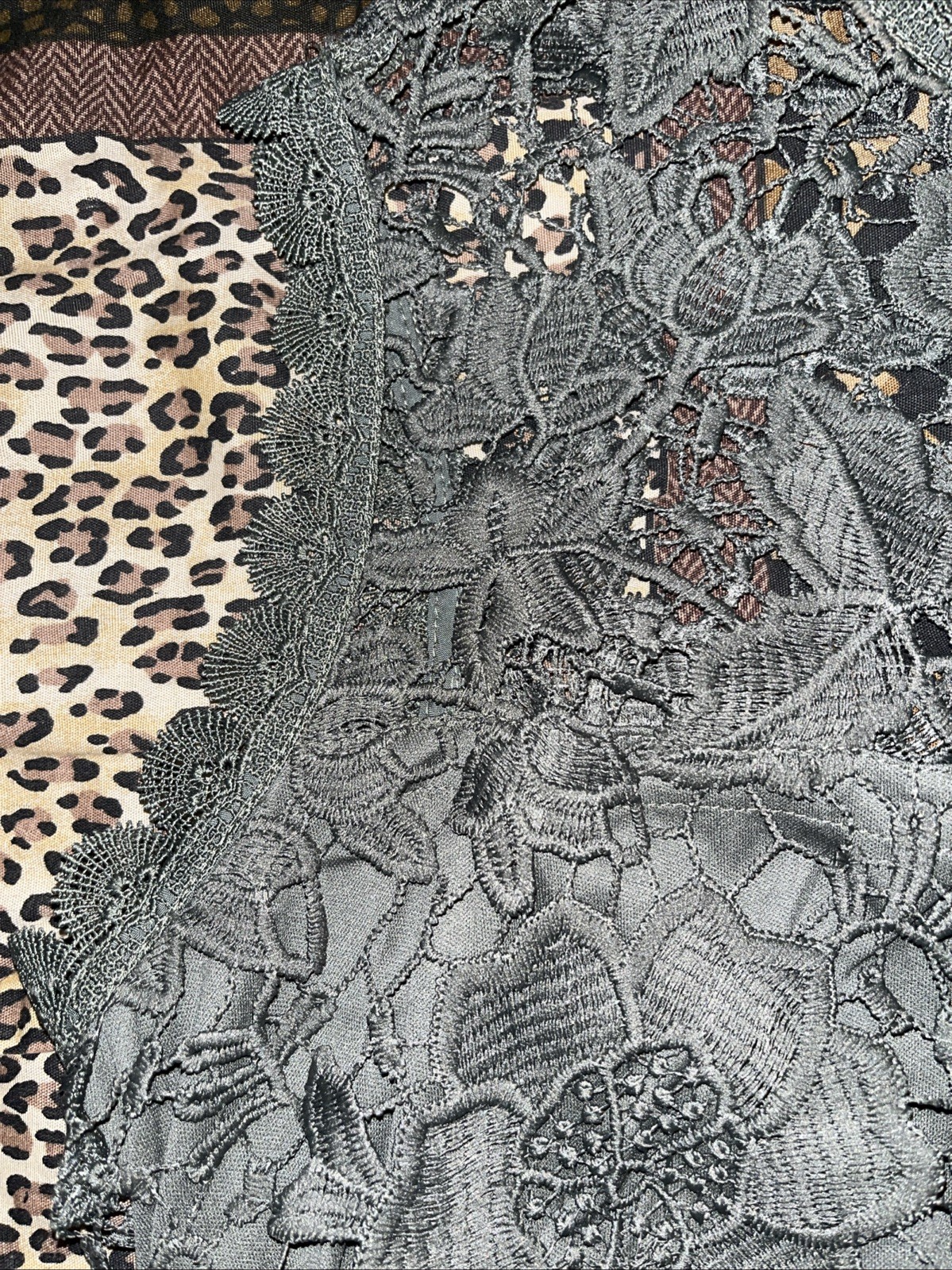 NWT Nanette Lepore Prairie Sage Floral Lace Tank Top Blouse Size M Mock Neck