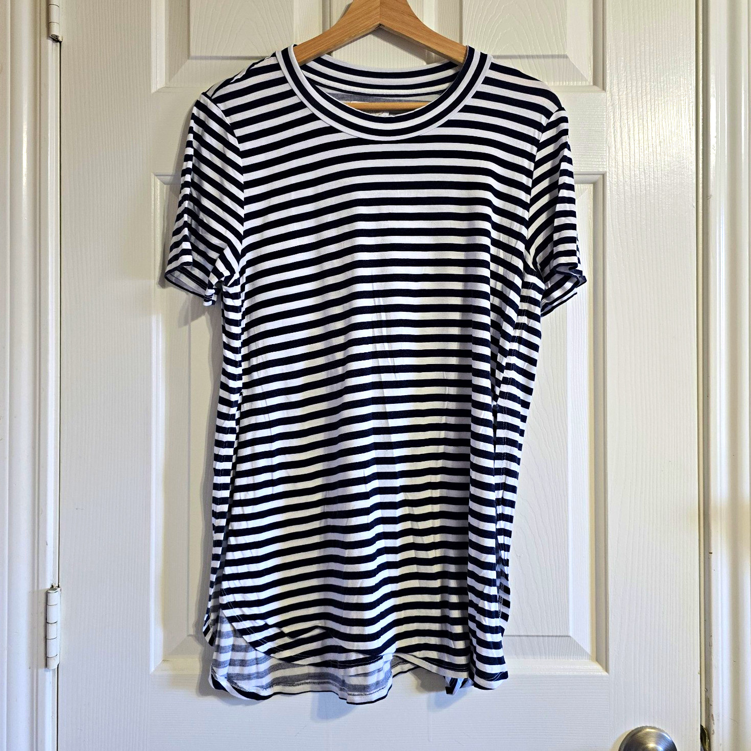 Mud Pie Women’s Black/White Striped Knit Stretch Crew Neck Tee S/M