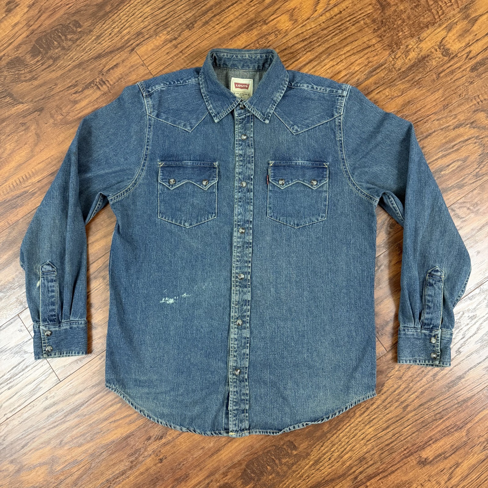 Levis Shirt Womens S Blue Denim Pearl Snap Western Dark Wash Red Tab Cotton