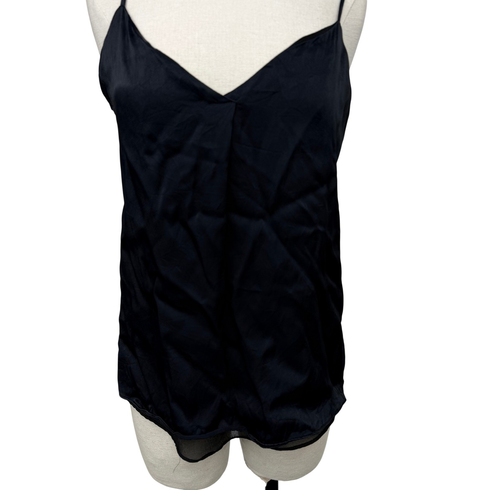 Fab’rik Black “silk feel” V-Neck Spaghetti Strap Camisole Tank Top Womens Medium