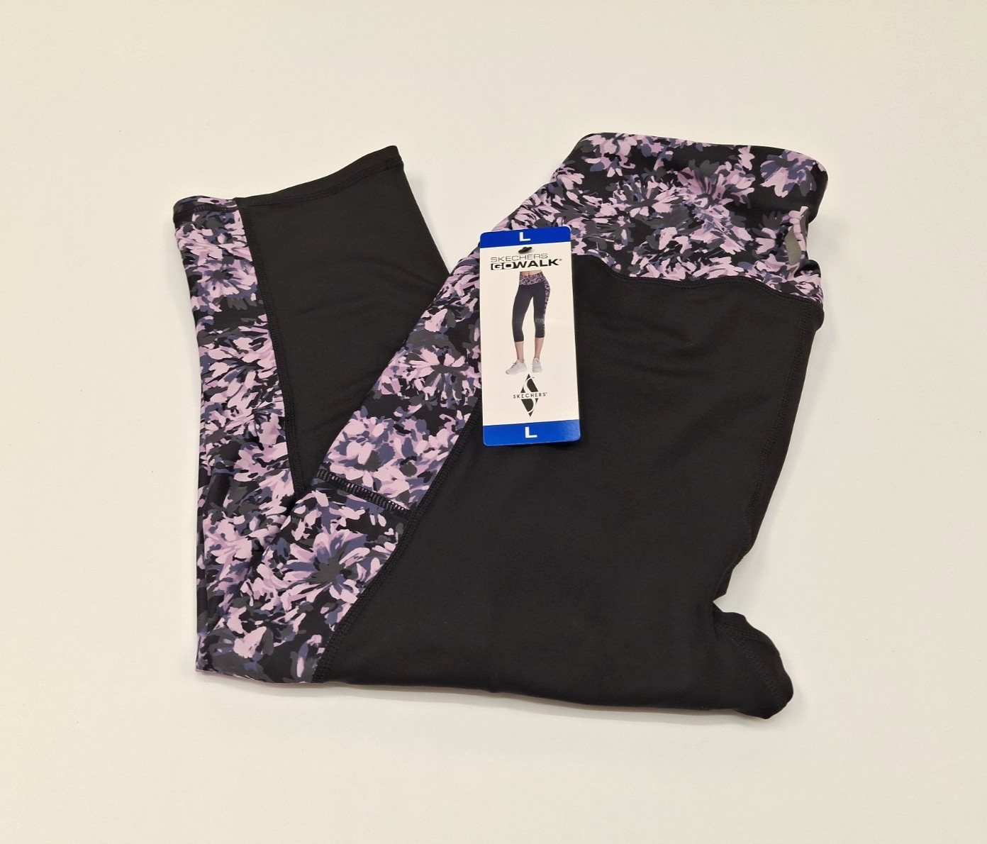 Skechers Women’s Gowalk Active 4 Way Stretch Capri Legging, Black Floral, Large