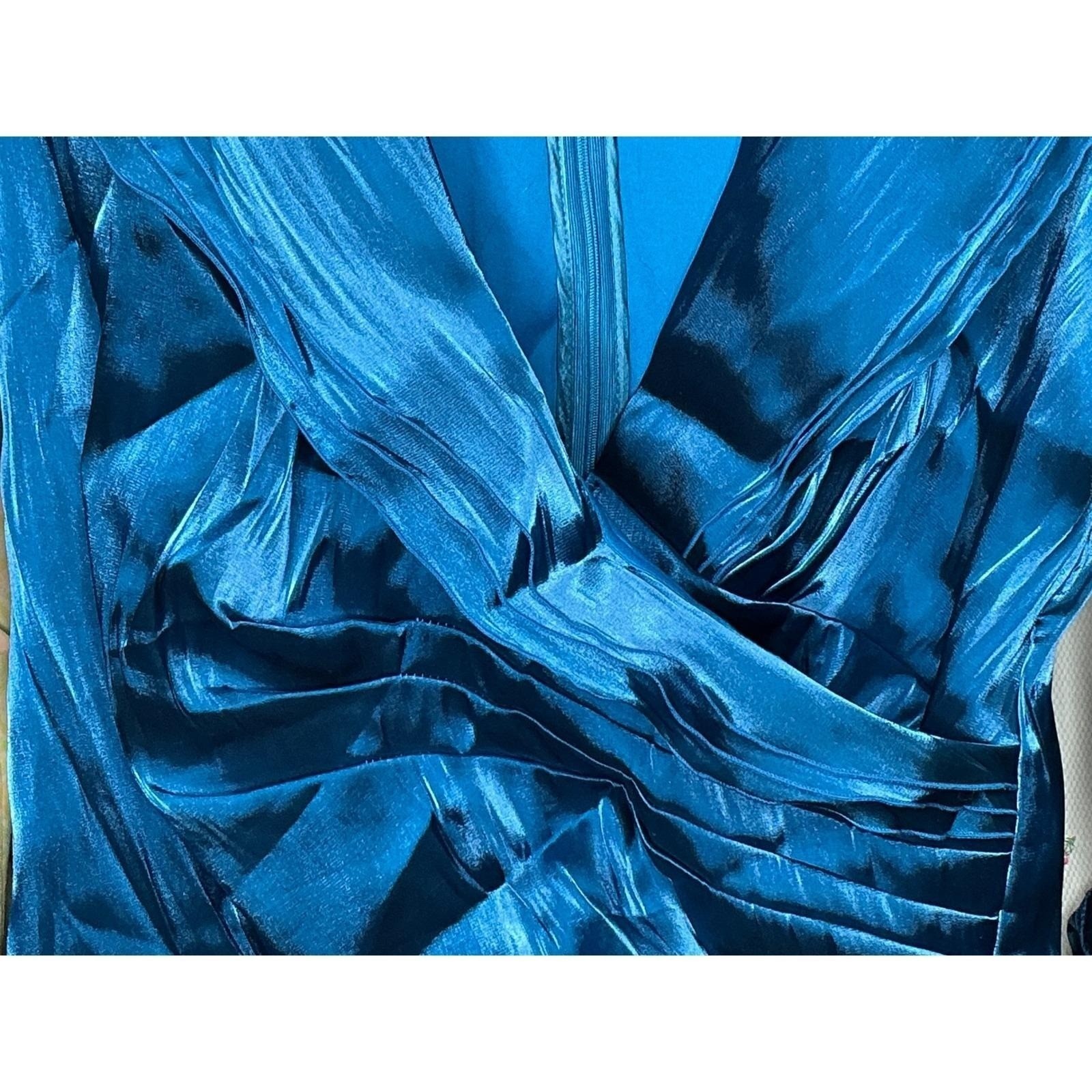 Cachet Blue Teal Satin Surplice Evening Blouse Ruched Waist 3/4 Sleeve Size 14