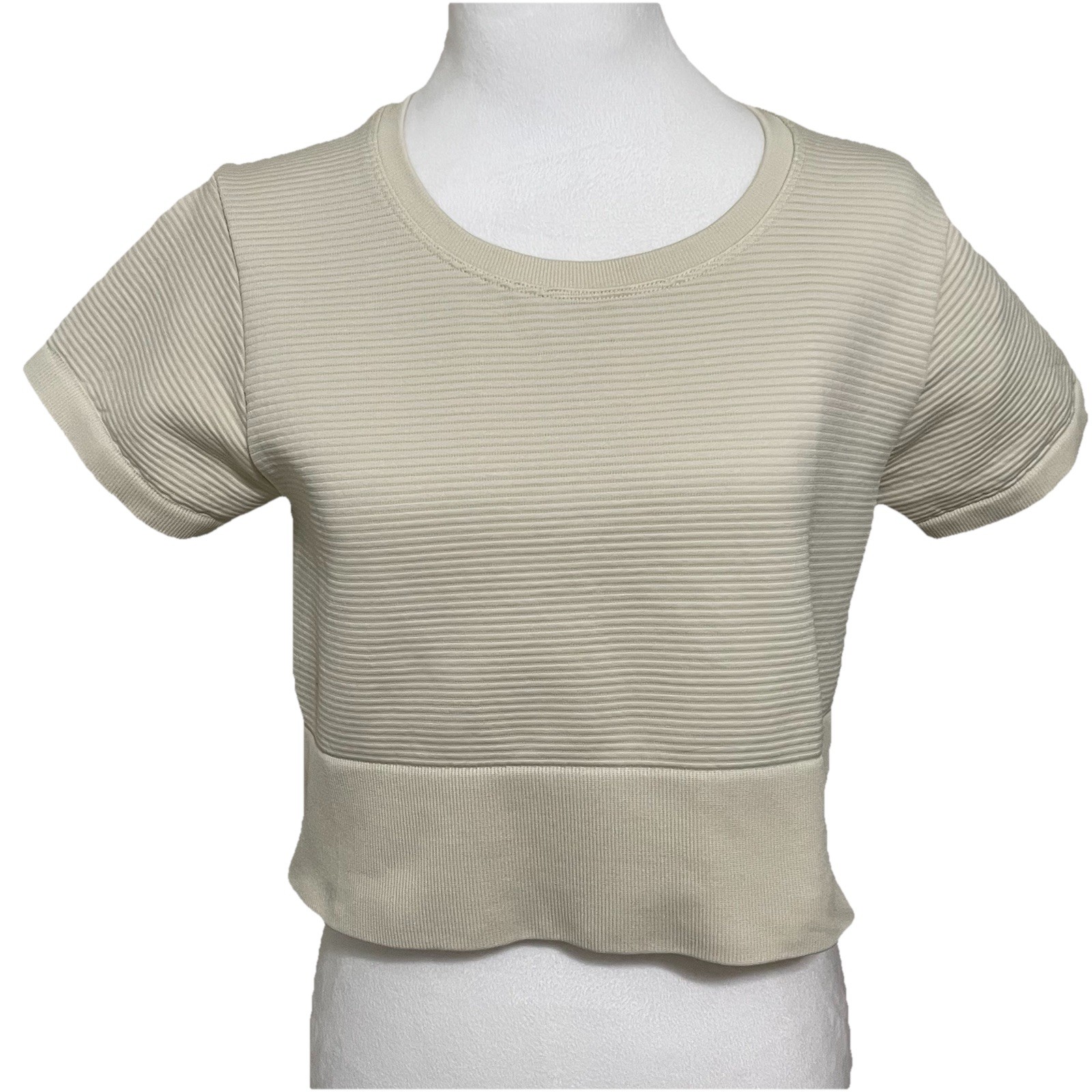 Offline by Aerie Cropped Top Cream Sidewalk Seamless Stretch Shirt Sz L Workout