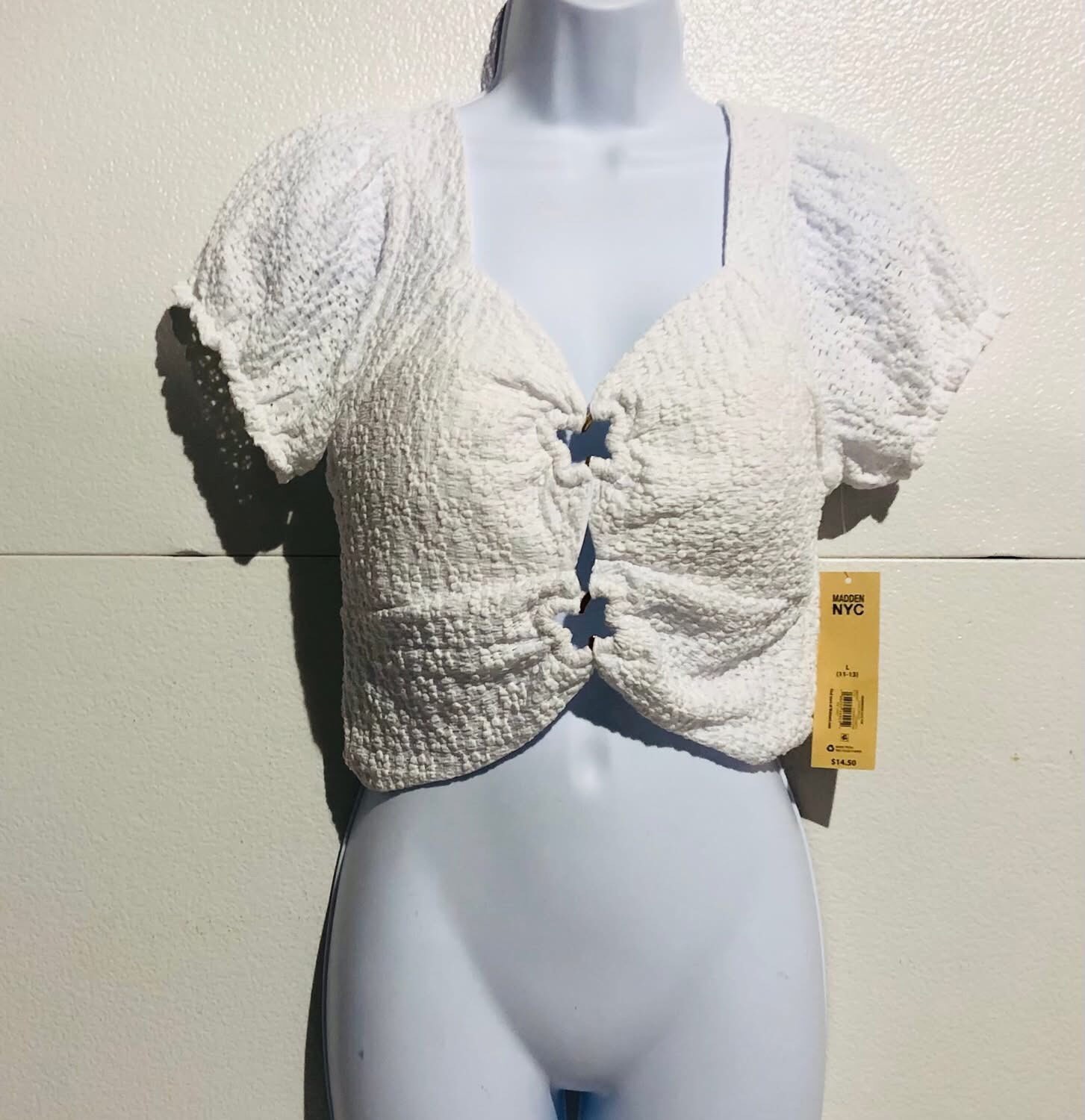 Madden NYC Juniors’ Size L (11-13) Lace Cropped Top New With Tags Condition