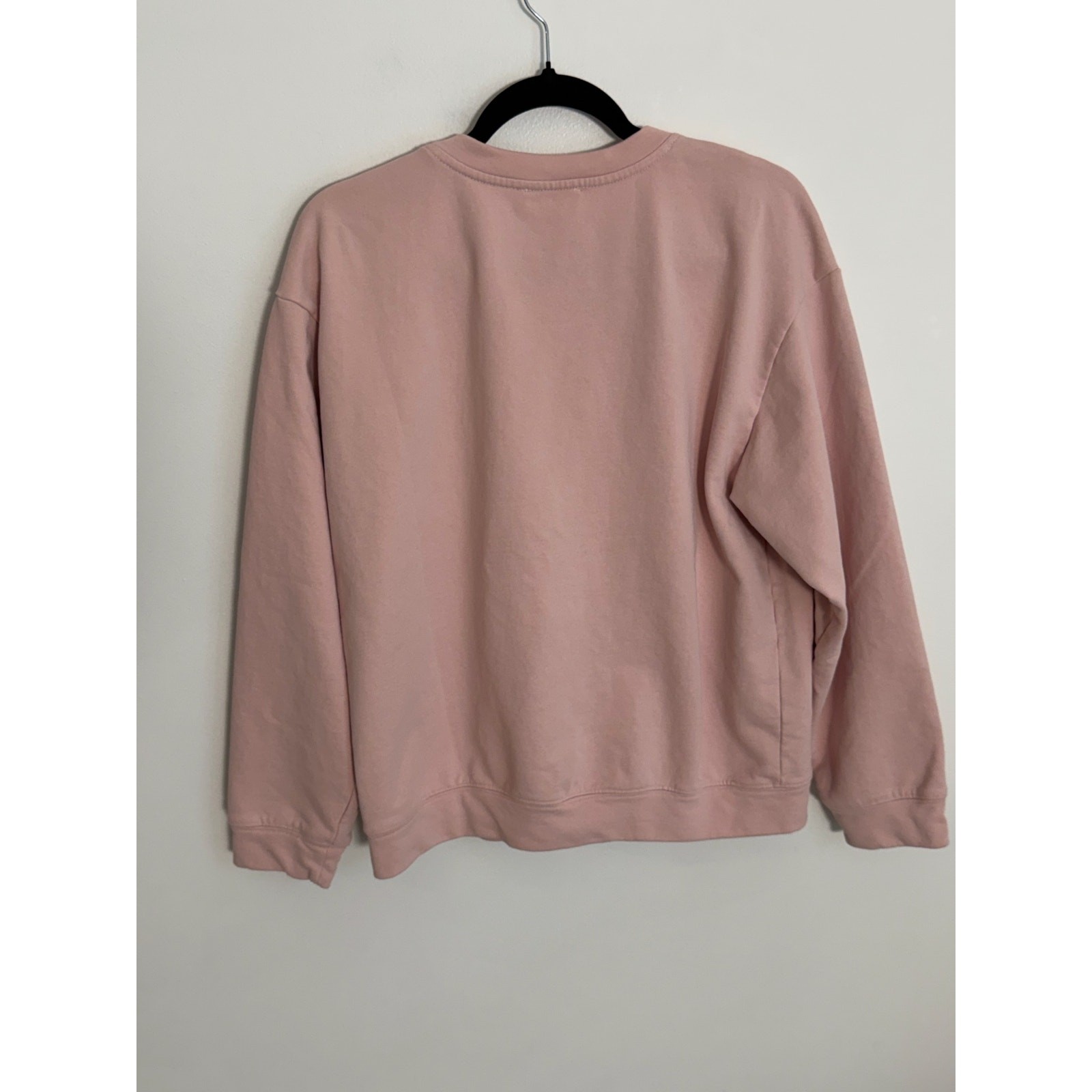 Avara Light Pink Love Sweatshirt size large