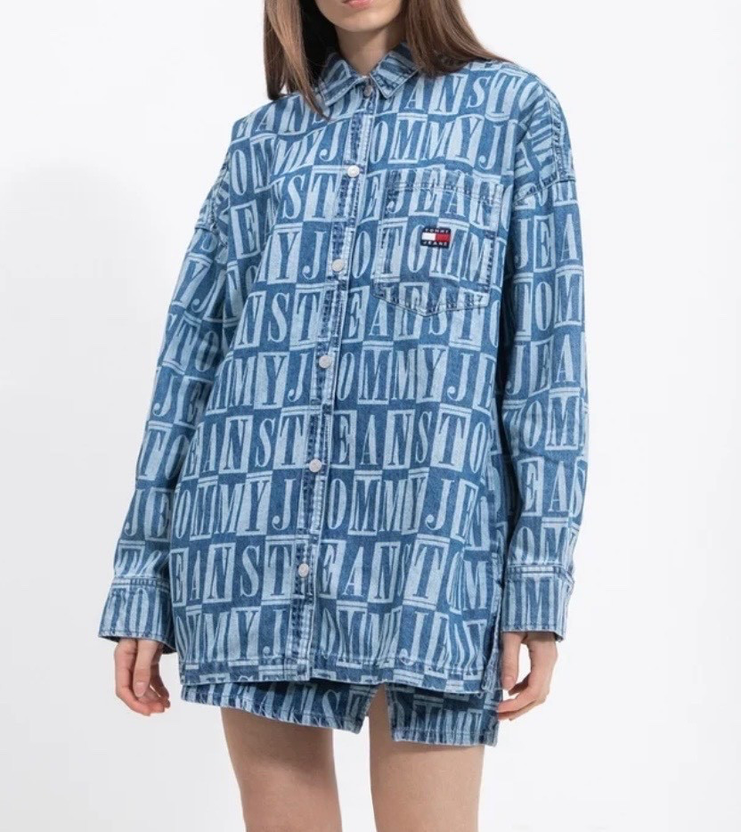 BNWT Tommy Jeans Womens Spell-Out Logo Buttoned Denim Overshirt- Blue,Oversize S