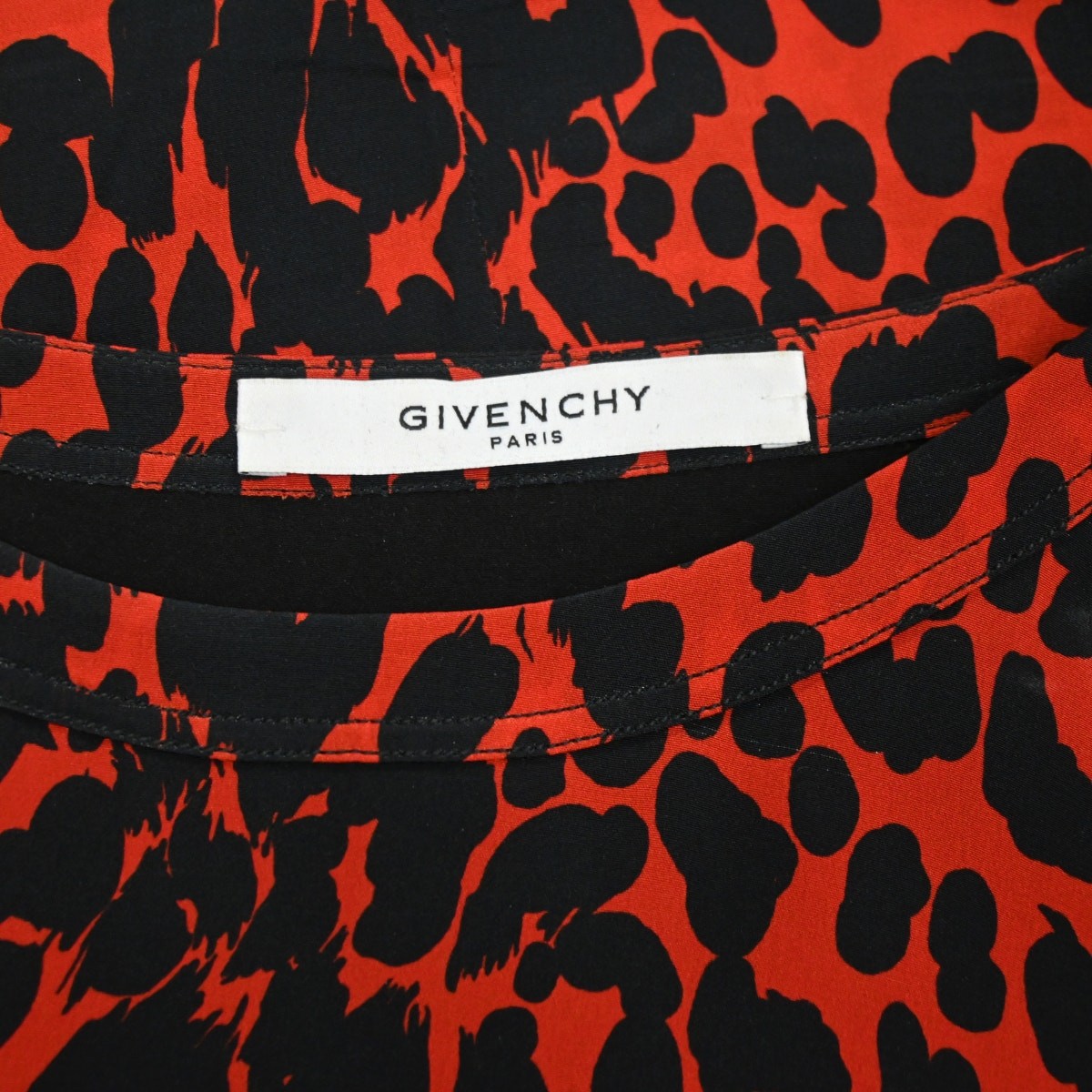Givenchy Paris Red Black Animal Print Silk Top Size 38 Approx US 6