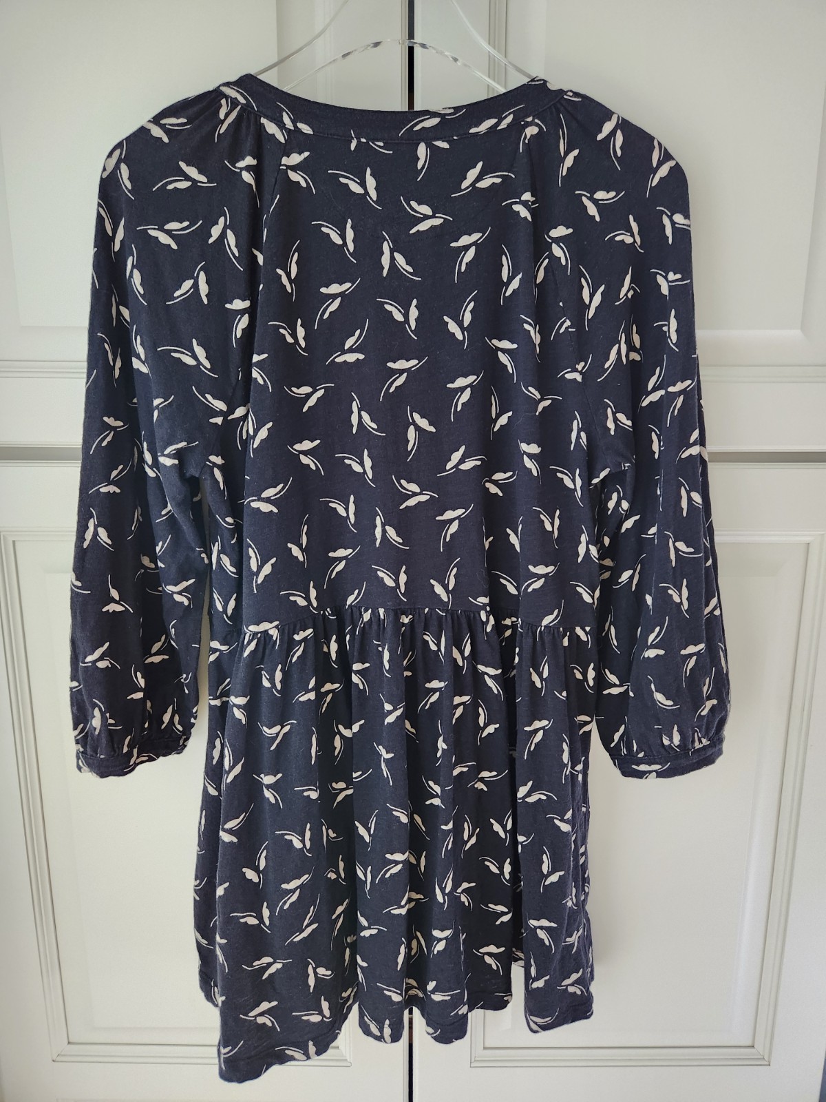 Maeve Anthropologie Baby Doll Top M Black Tan Notch Neck 3/4 Sleeve Button Up