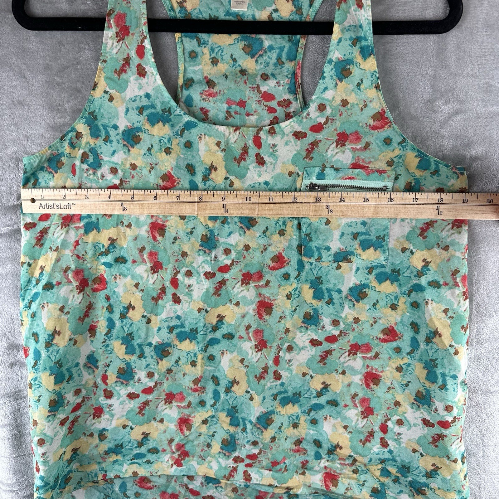 Ambiance Apparel Top Women’s M Multicolor Abstract Floral Print