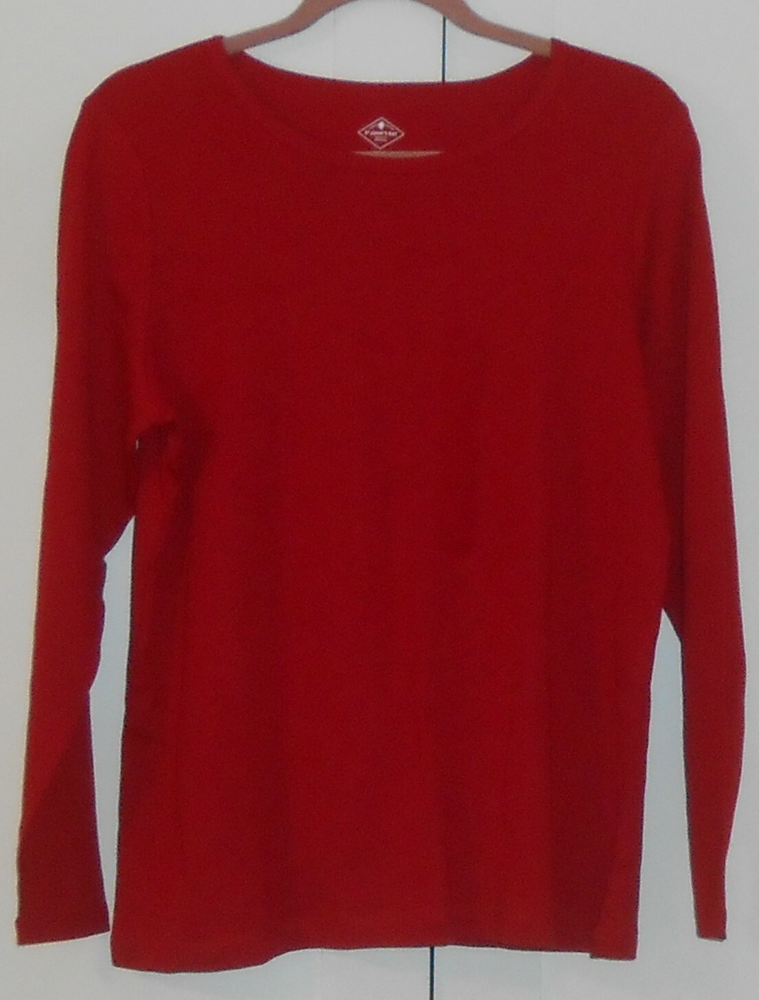 WOMEN’S ST. JOHN’S BAY LIPSTICK RED TEE – SIZE XLARGE