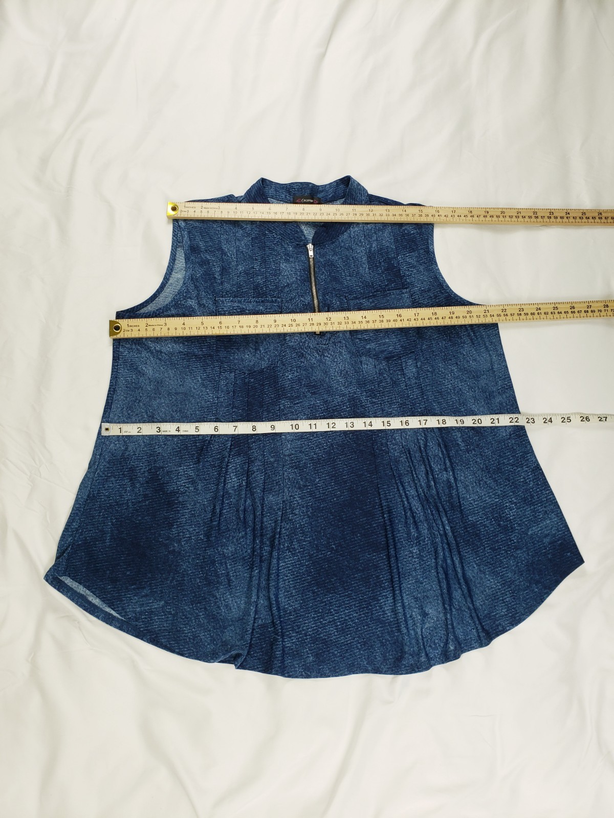 Cocomo Top Women’s Blue Pleated Zip Up Blouse Sleeveless pockets No Size Tag