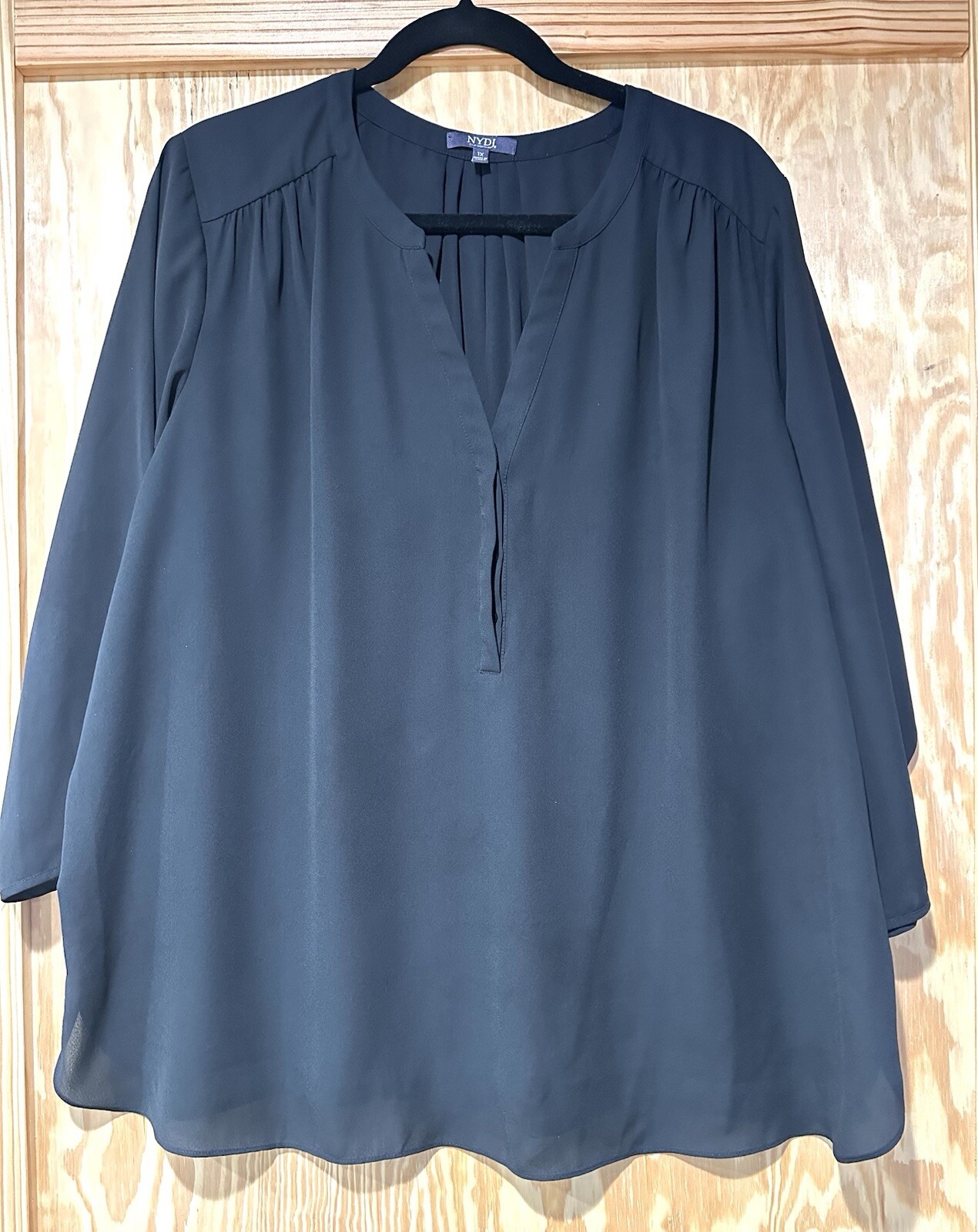 NYDJ Black Silky Chiffon Pintuck Blouse With 3/4 Sleeves Size 1X Plus Size
