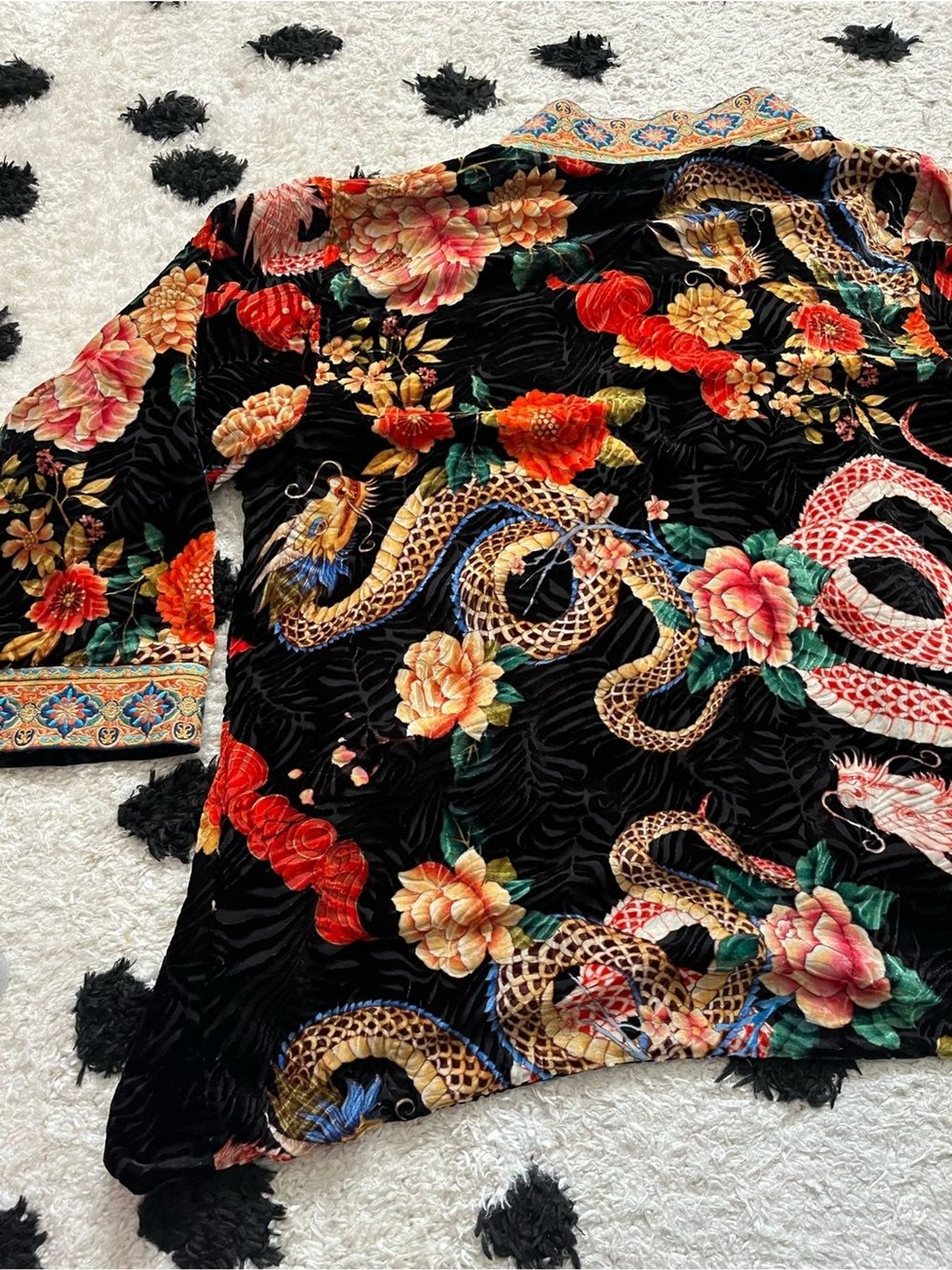 Johnny Was size XS Merhawi Kimono Black Velvet Dragon Kimono Jacket Embroidery