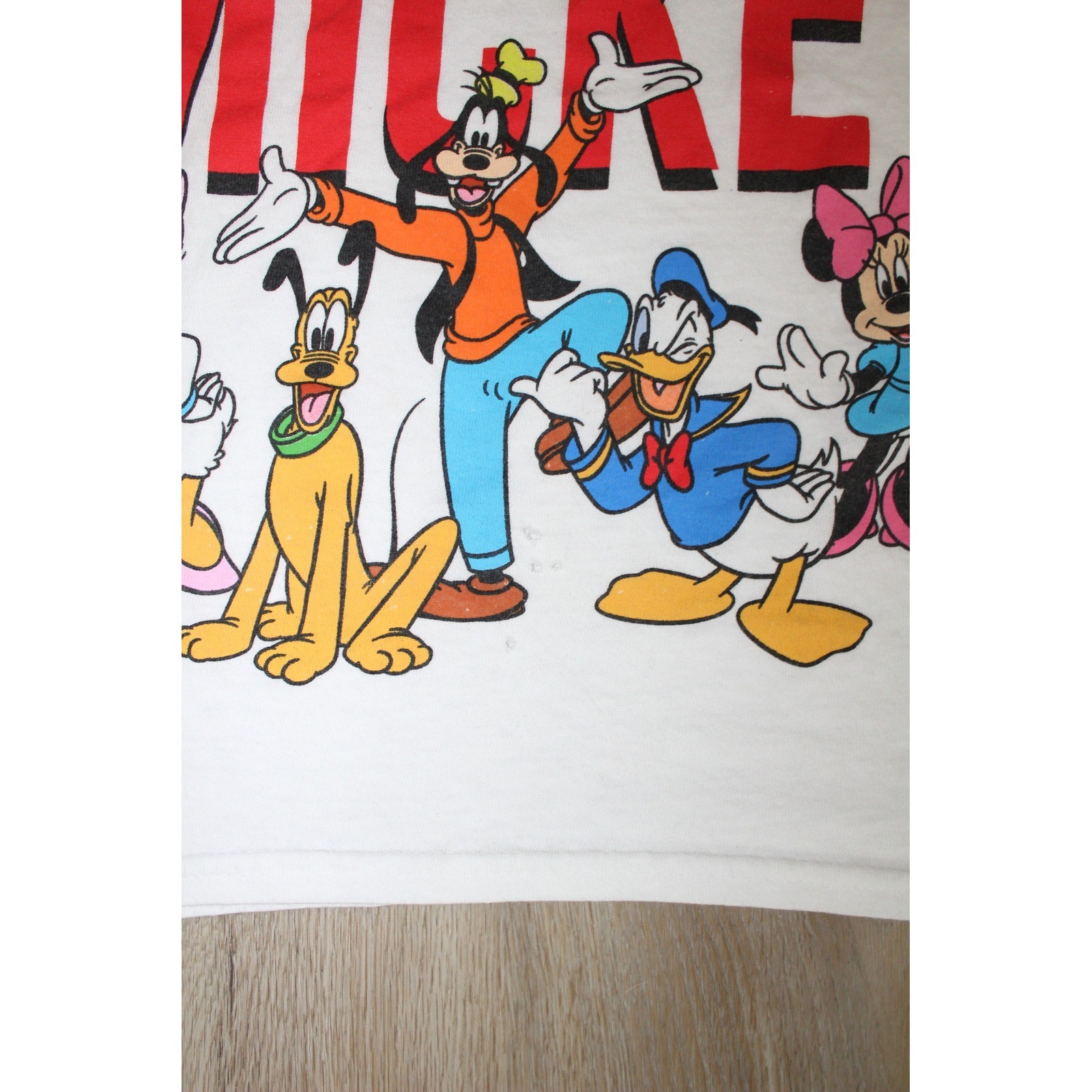 Disney Mickey Mouse and Friends Graphic T-Shirt White Small Short Sleeve