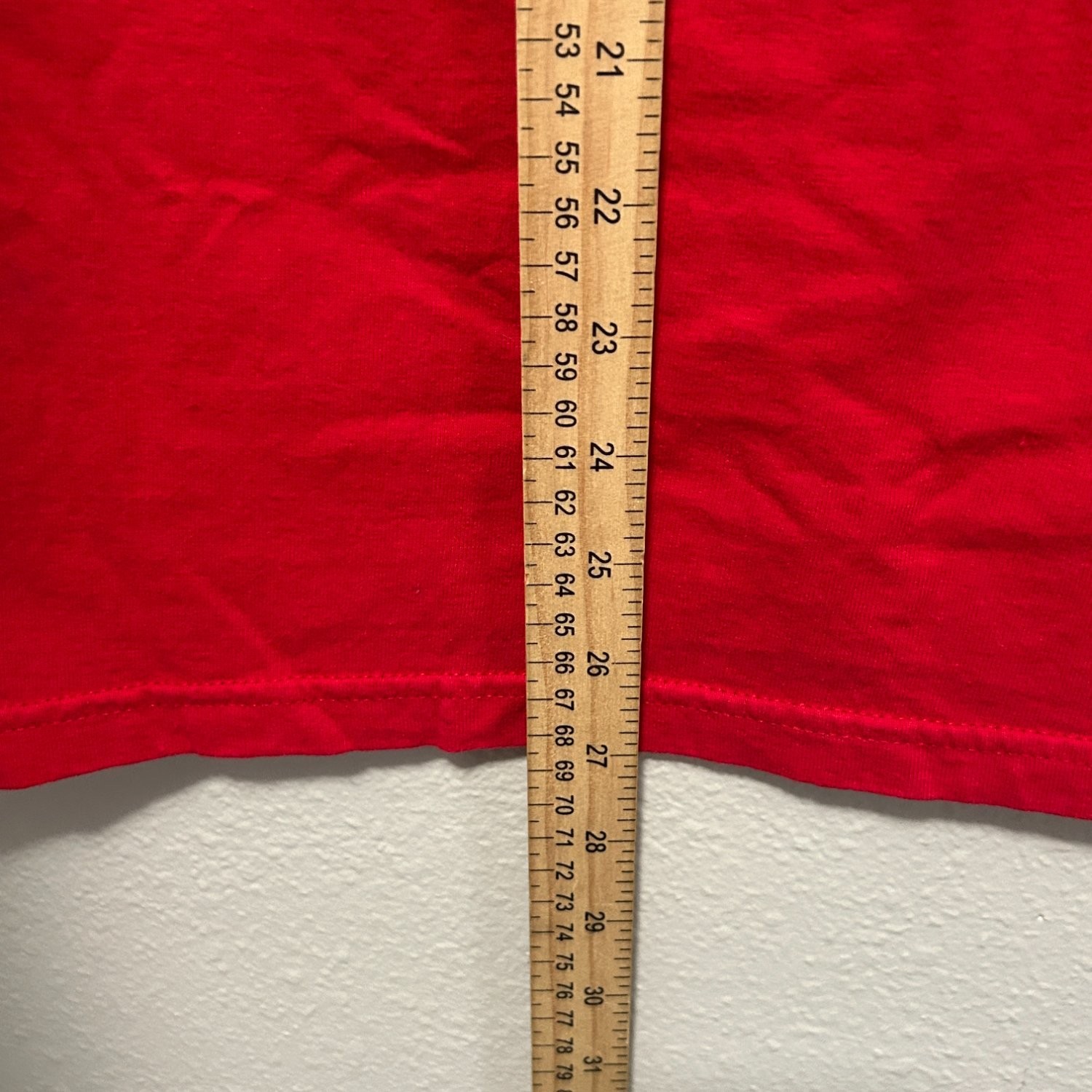 Disney T-Shirt Womens L Red Crew Neck Short Sleeve