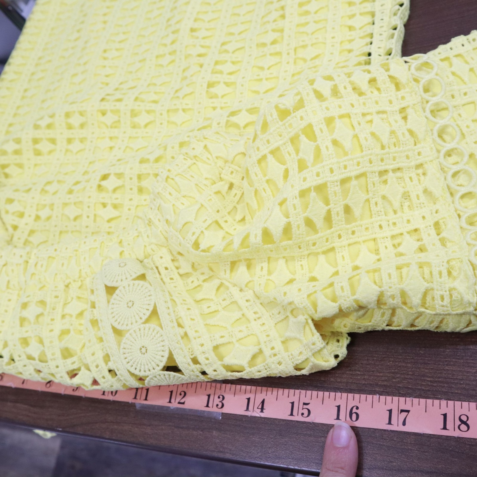 Pink Lily Crochet Tunic Top Wiomens S Yellow Boho Resortwear Feminine Delicate