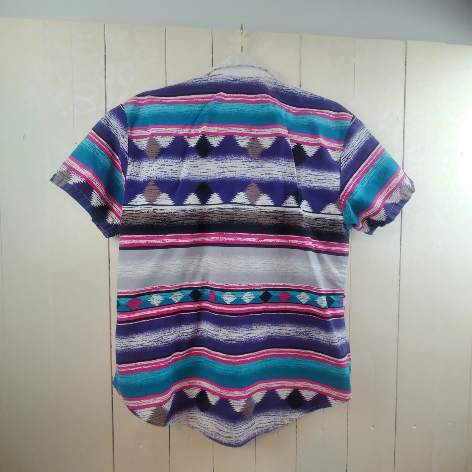 Roughrider by Circle T Southwestern Geometric Shirt Purple Pink Teal Medium
